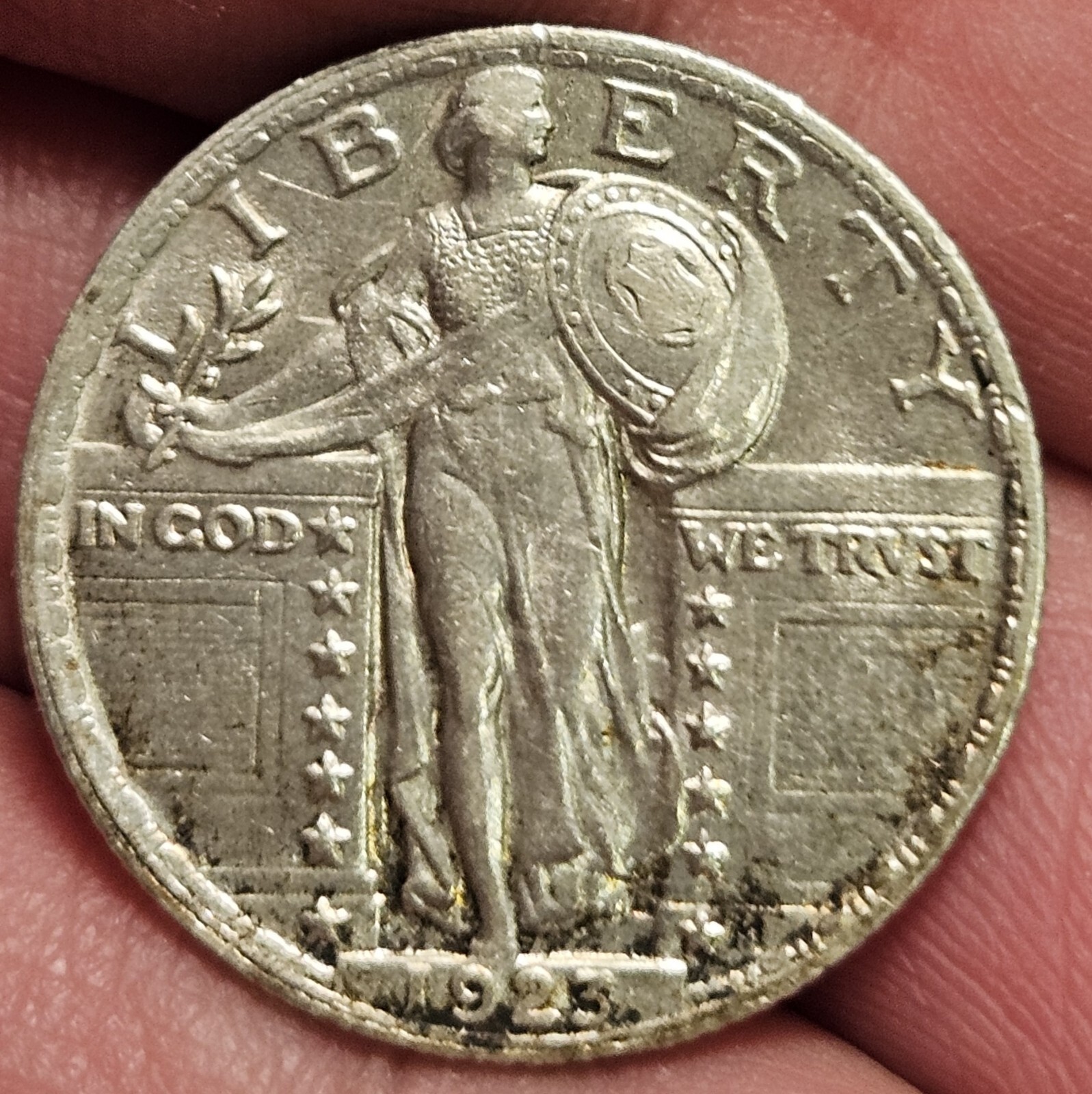 1923 Standing Liberty Silver Quarter *BETTER DATE*