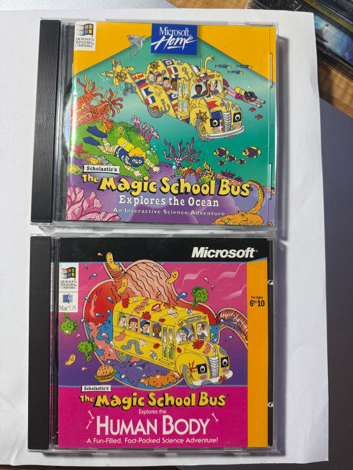 2 The Magic School Bus PC CD Game Explores the Ocean & Human Body Microsoft VG