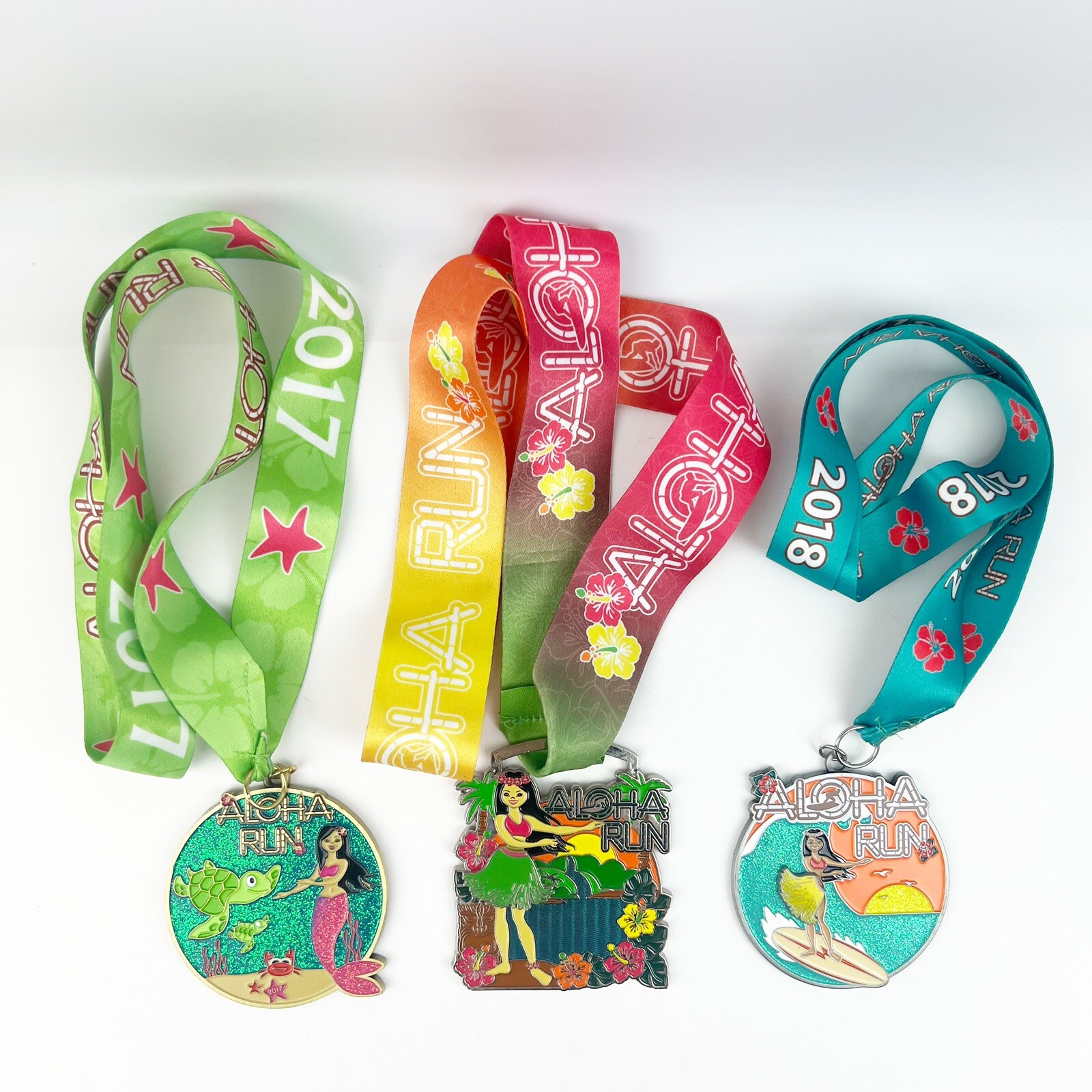 3 Aloha Run Hawaii Finishers Medal Marathon Bright Hula Girl Skirts Move Mermaid