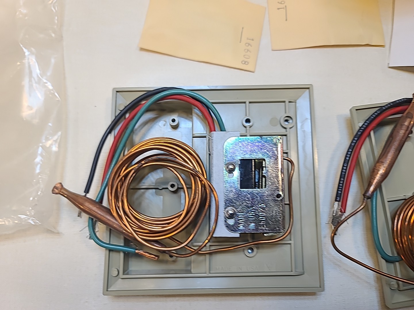 Sunne Controls Fan Coil Thermostat TA132‑007 – Line Voltage NOS Lot of 2
