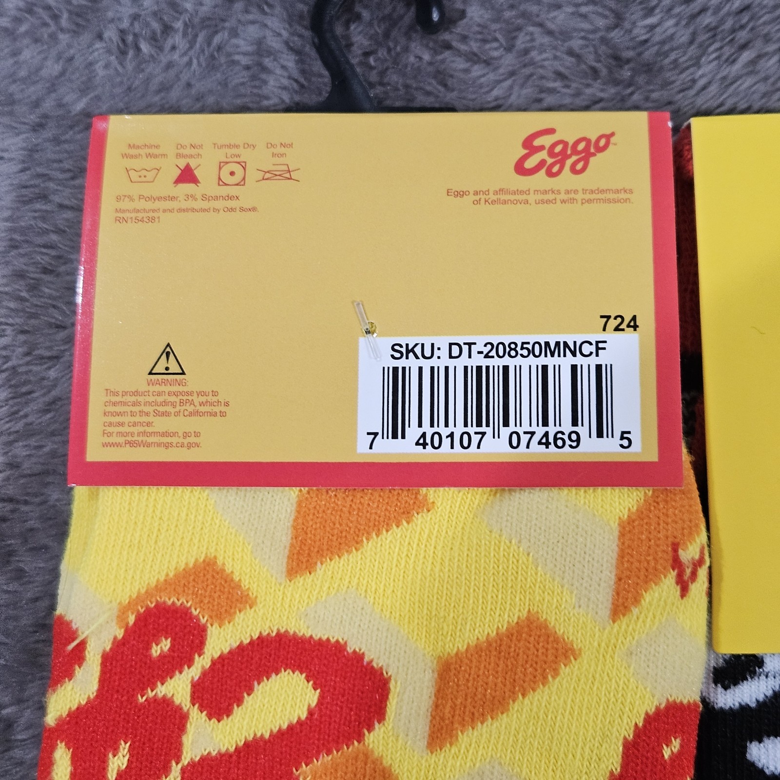 Eggo Waffles Funny Men's Novelty Crew Socks 2 Pair Shoe 6-12/13 Odd Sox