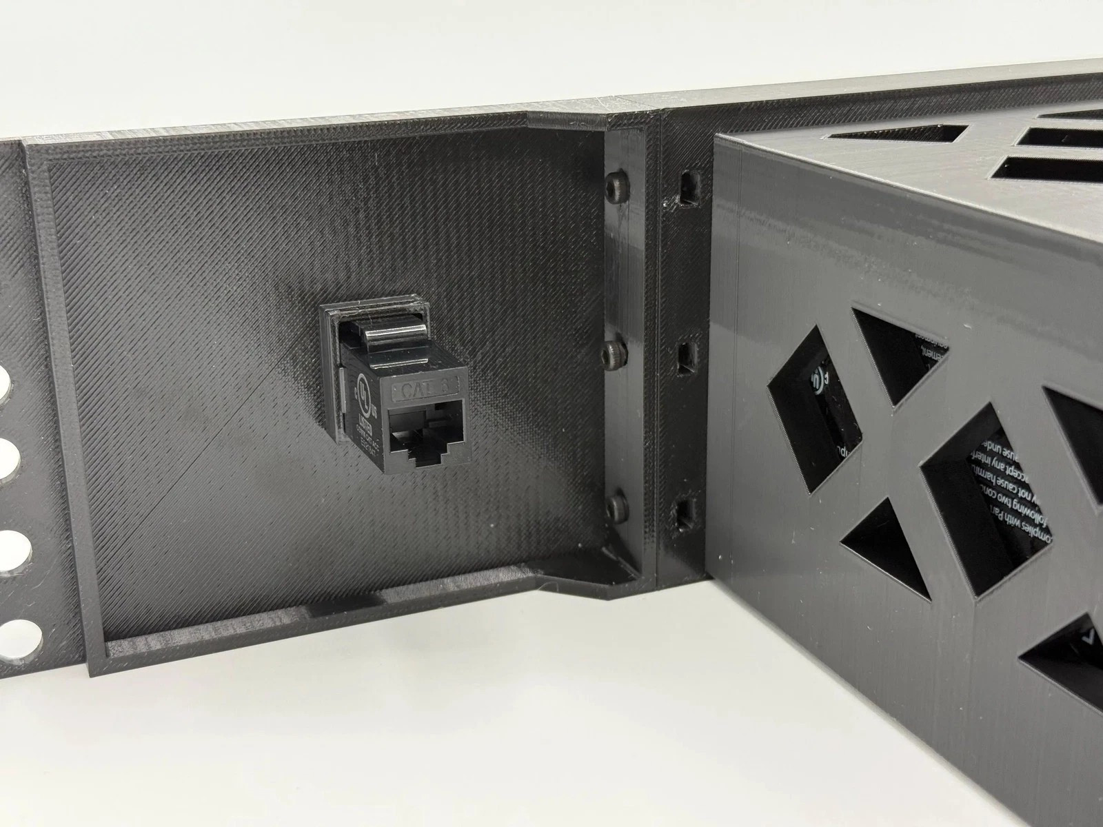 Spectrum Modem 2U 19 inch Rack Mount includes keystone jack