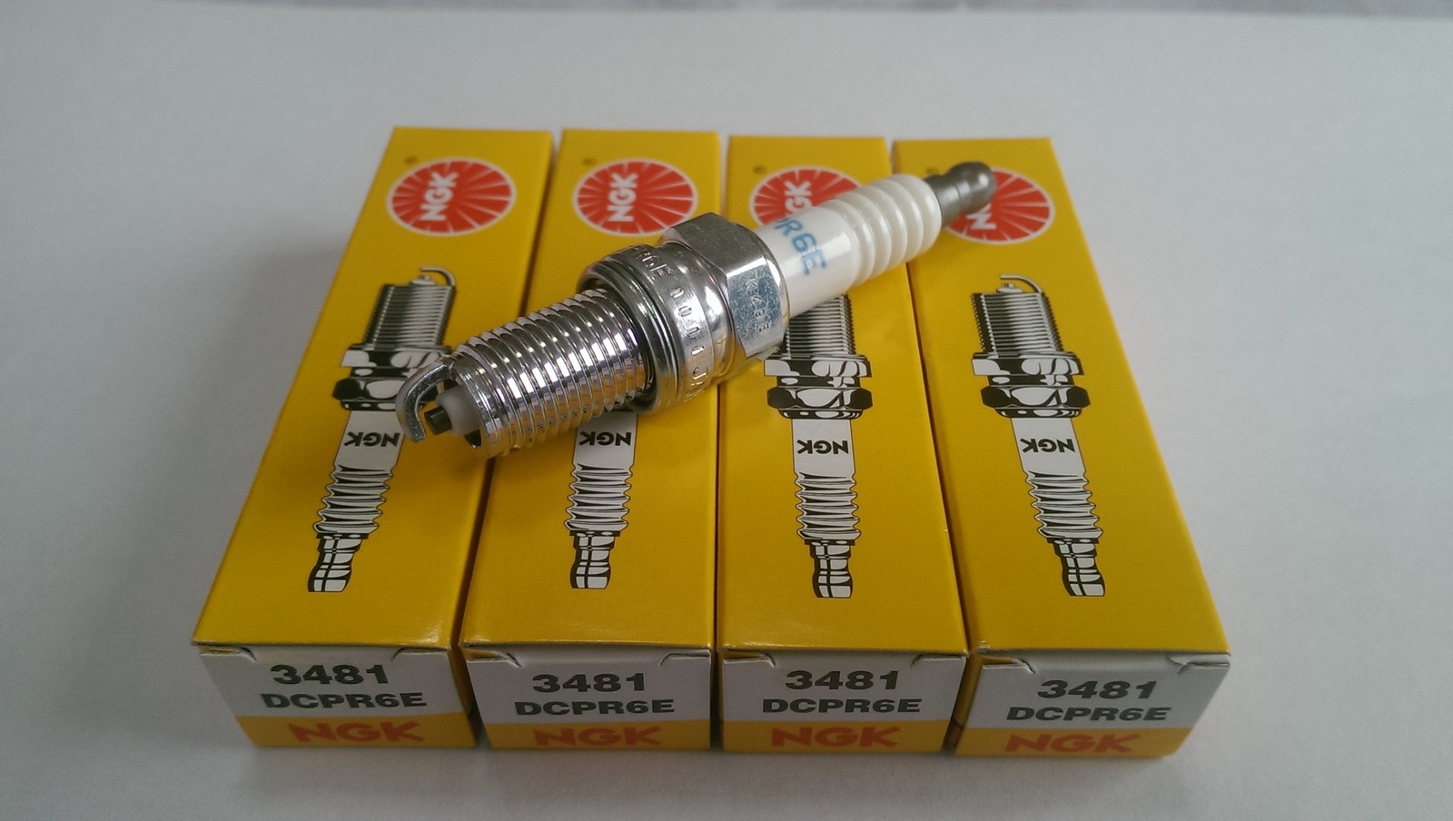 4 x NGK Spark Plugs Fits HONDA VTX1300 (2003 to 2009)