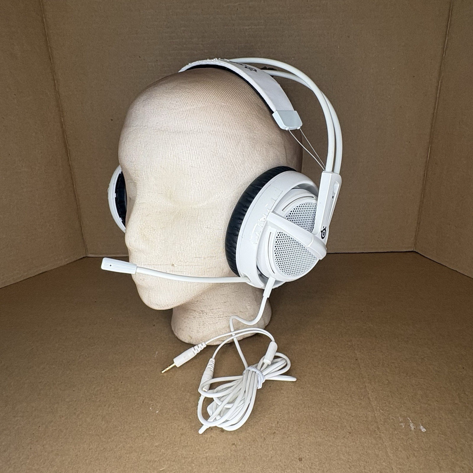 Steelseries Siberia-200 V2 Gaming Headset White - Retractable Microphone Vintage