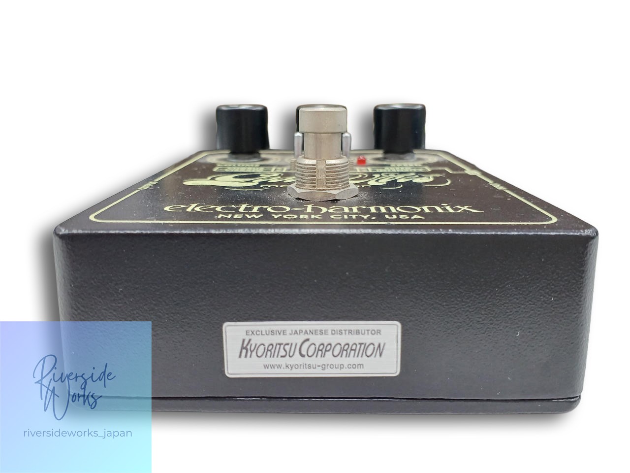 ELECTRO-HARMONIX Good Vibes Modulator Effects Pedal
