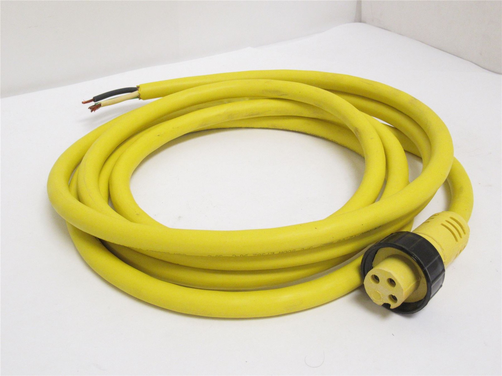 225688 New-No Box; Woodhead 1300000044 QC Cordset 32324; 3P; Female; 12' Long