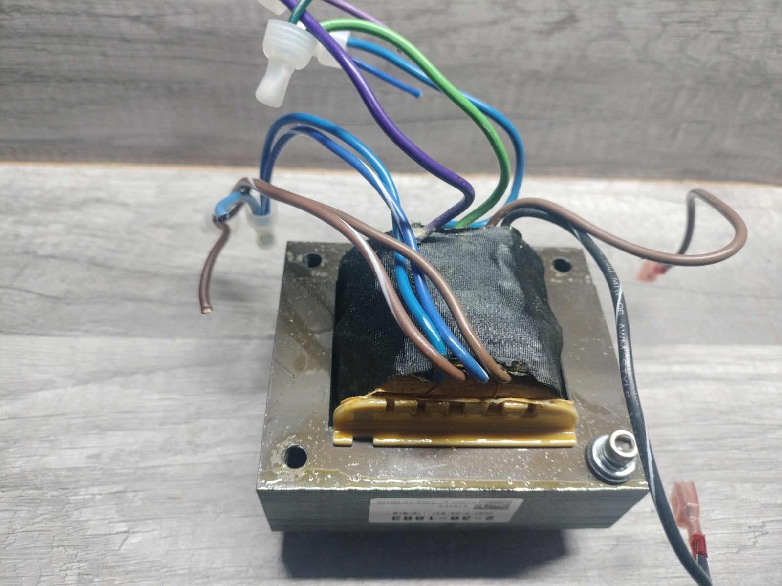 Pelton Crane Dental Light Transformer