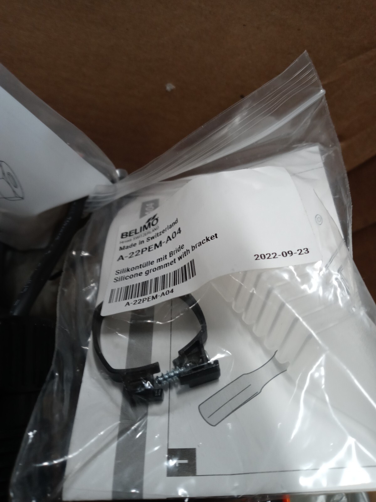 Belimo EV200H+ARX-E 2-way PI-CCV Belimo Energy Valve™ NIB