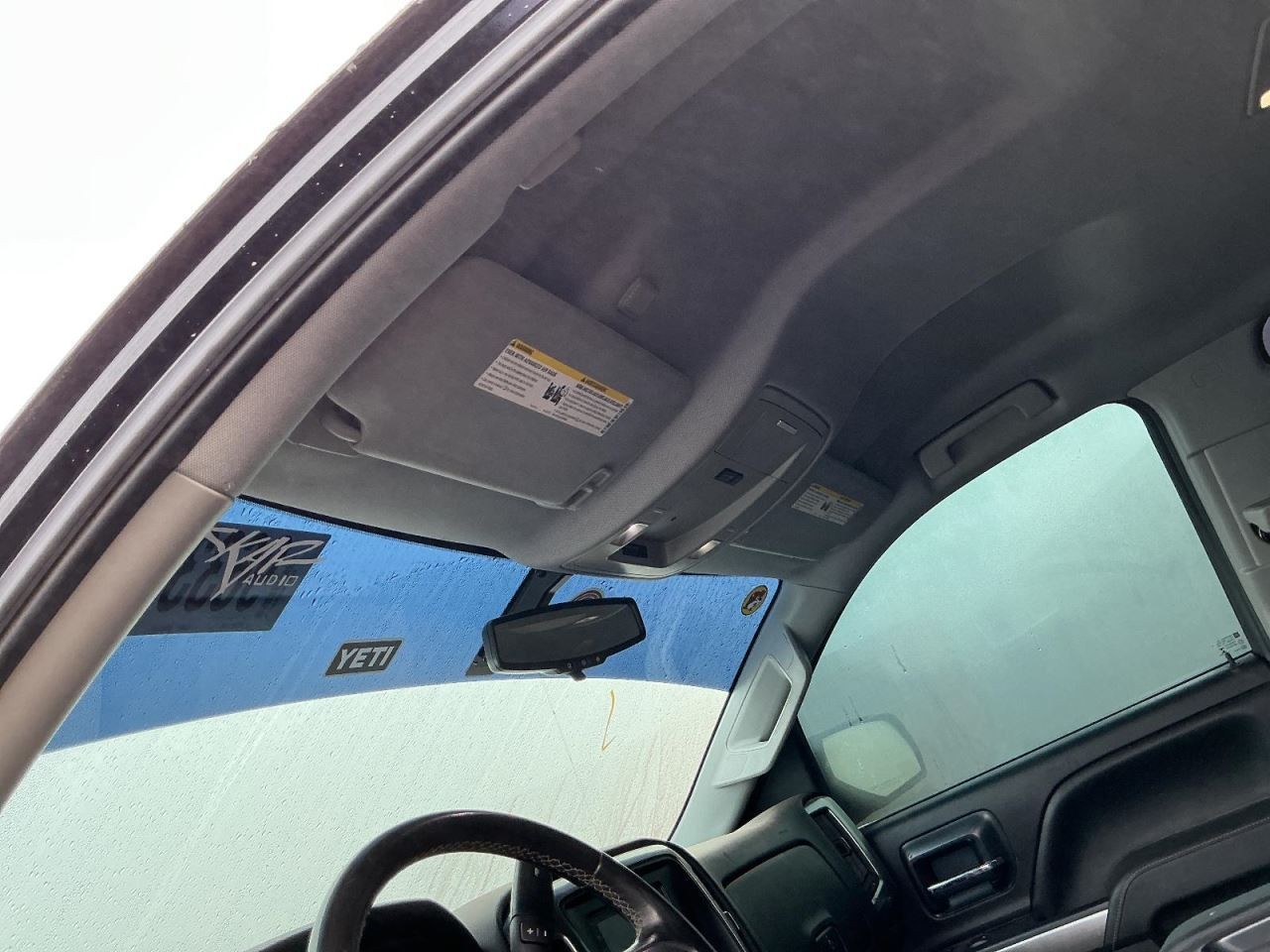 SILVRDO15 2014 Glove Box 4919412