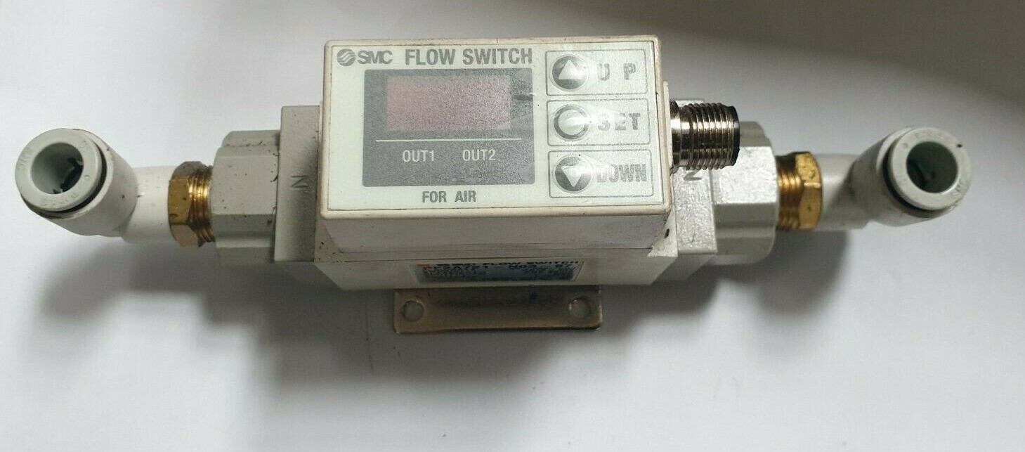 SMC PF2A721-N03-67 Digital Flow Switch  (R3S12.5B2)