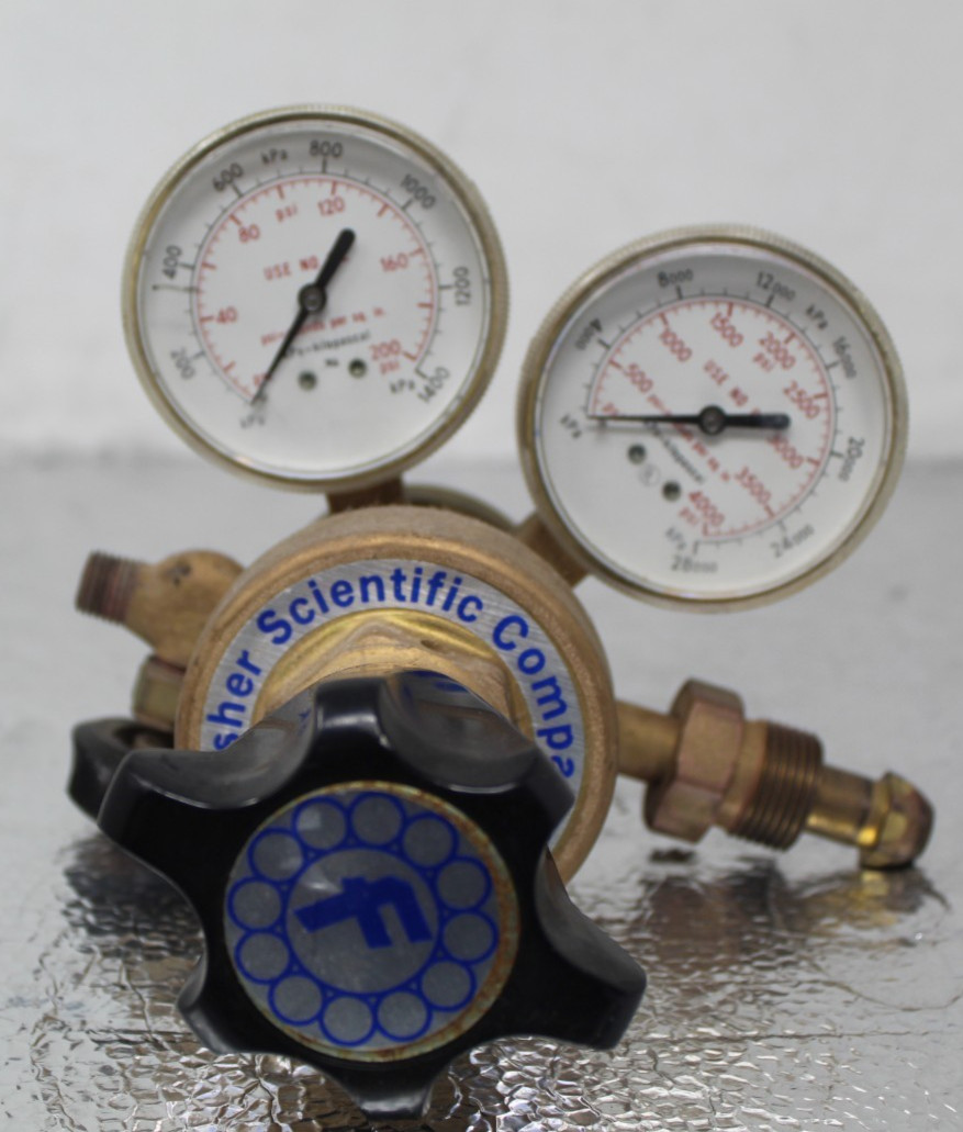 Fisher Scientific FS-150 Multistage Gas Regulator 4000 Psi