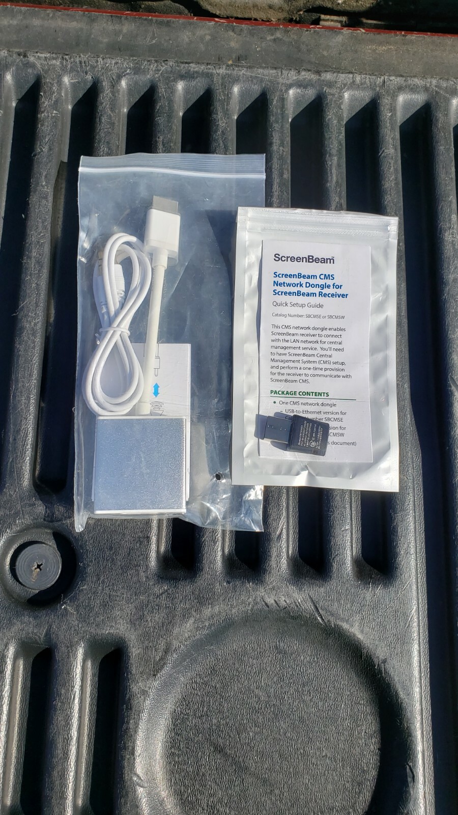 Actiontec ScreenBeam Mini Wireless Display SBT200DI Screen Beam W / HDMI Whs3