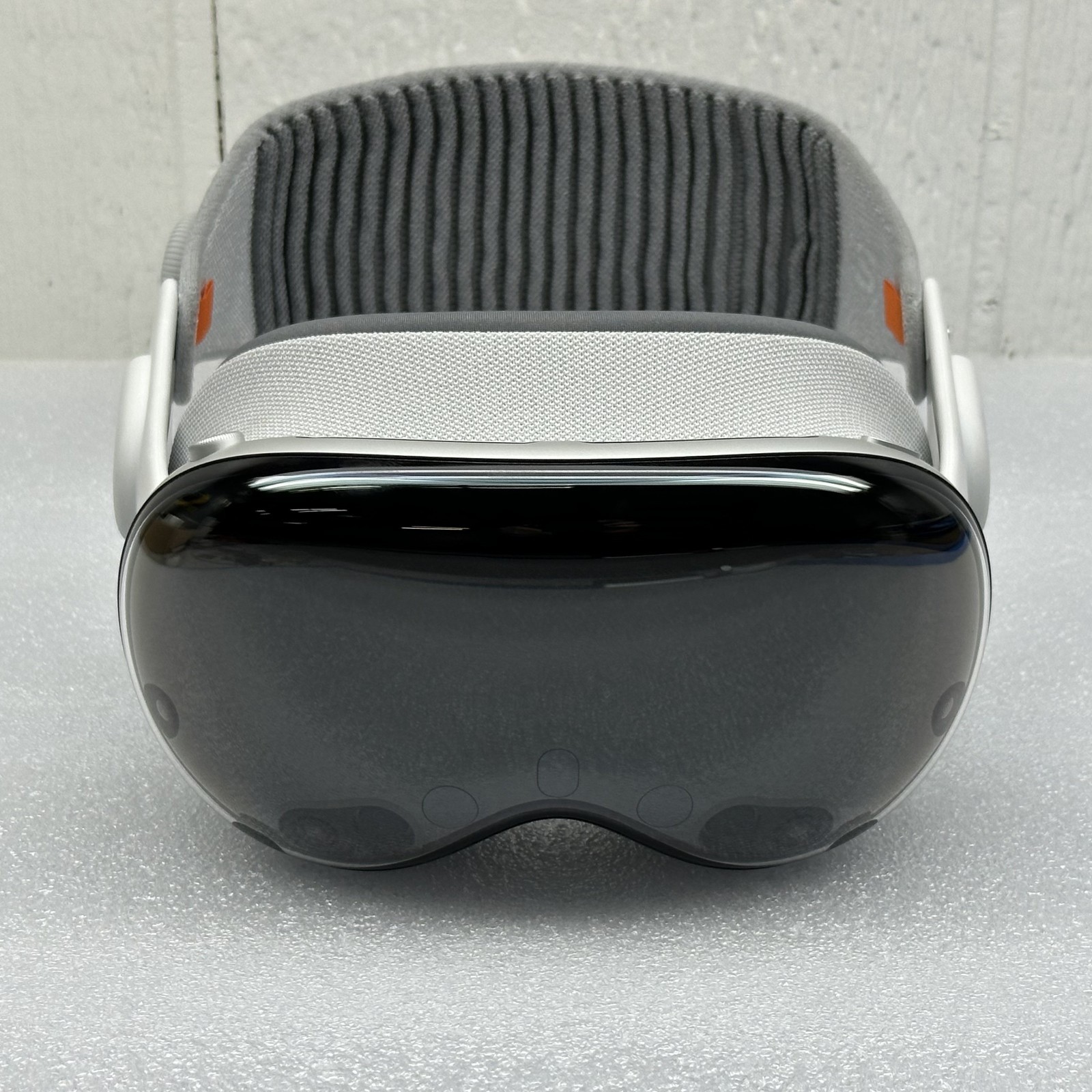 Apple Vision Pro M2 1TB | Light Seal-21W | Dual Knit Band-S | Charger | Box