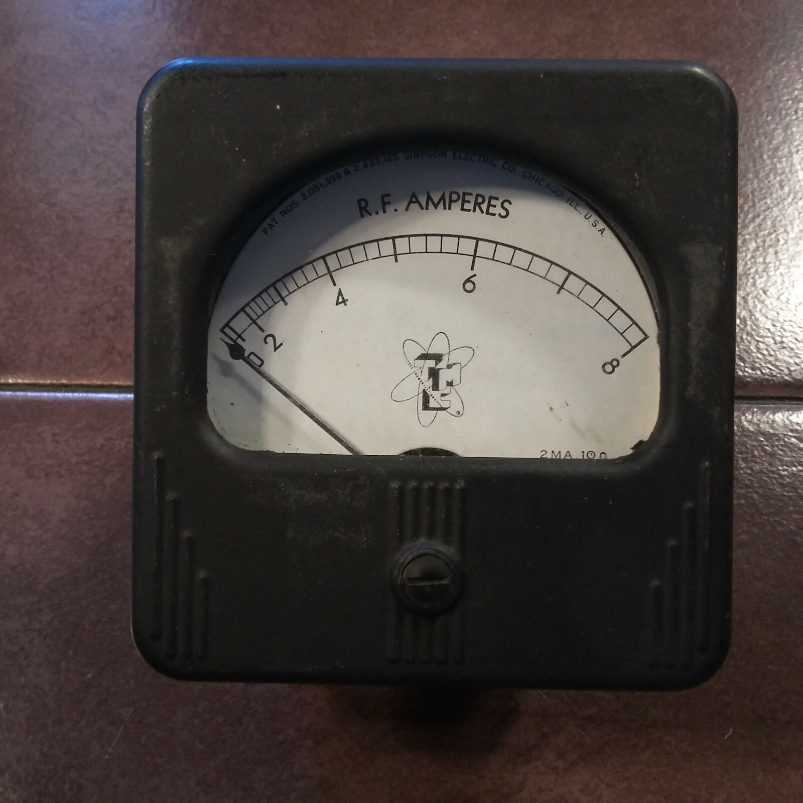 Simpson R.F. Amperes Simpson R.F. Ampres Meter 0-8, 42802