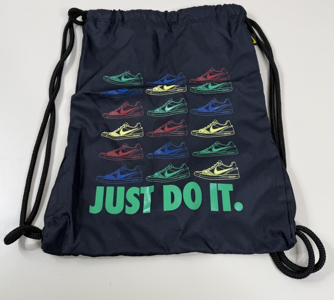 Nike Bag Drawstring Unisex 12x16 Cinch AF1 Just do it Sneaker Appears Unused EUC