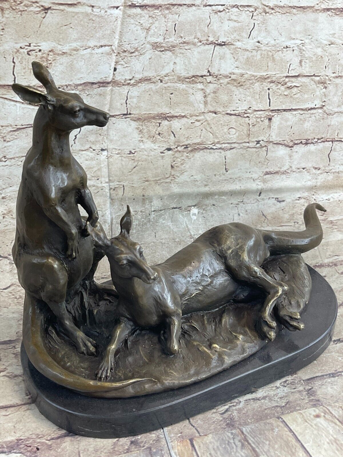 Mother Kangaroo with Joey Garden Statue European Bronze Finery Artwork Decor