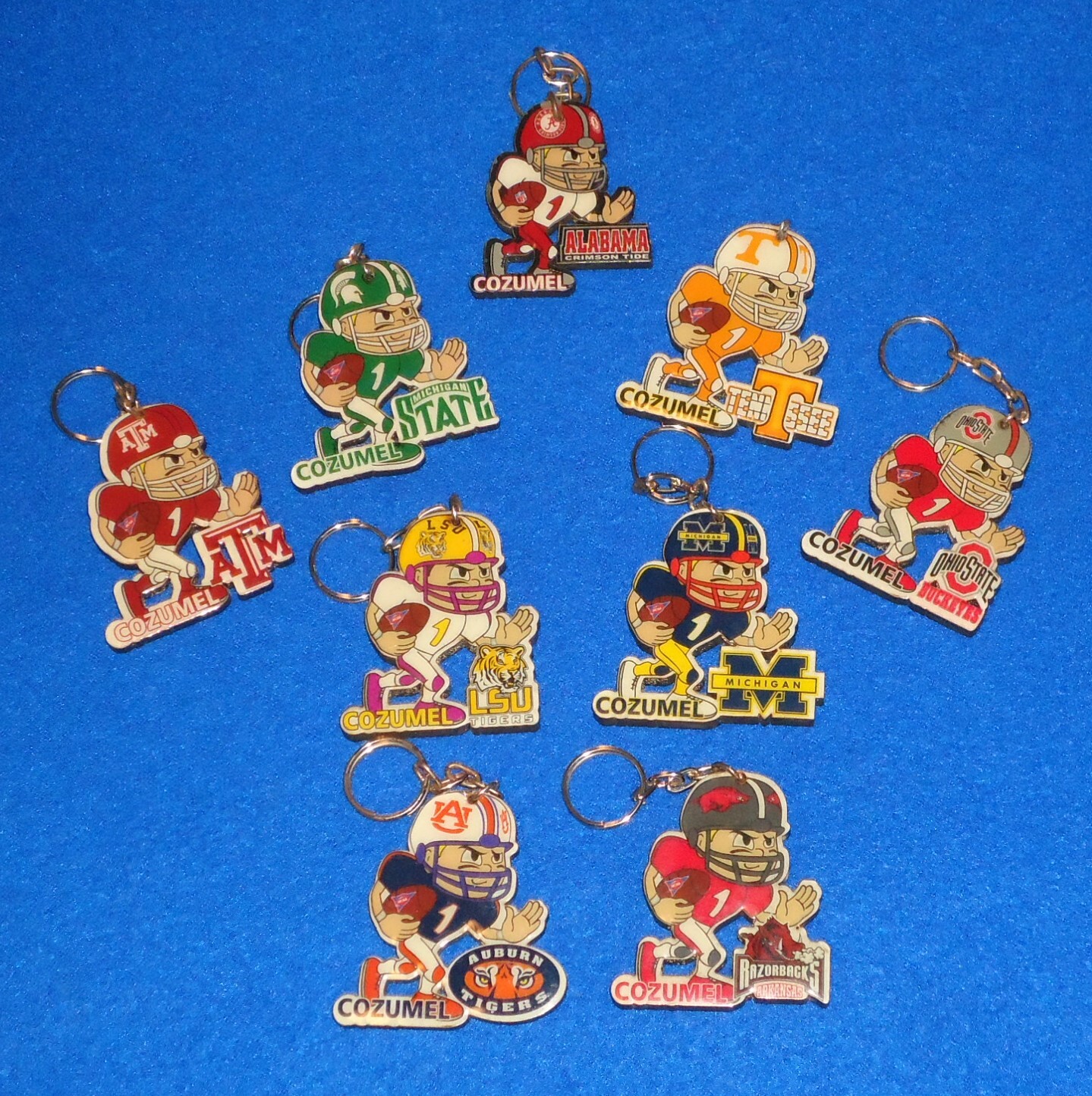 BRAND NEW SUPERB MEXICO COZUMEL COLLEGE FOOTBALL SEC BIG 10 KEYCHAIN COLLECTIBLE
