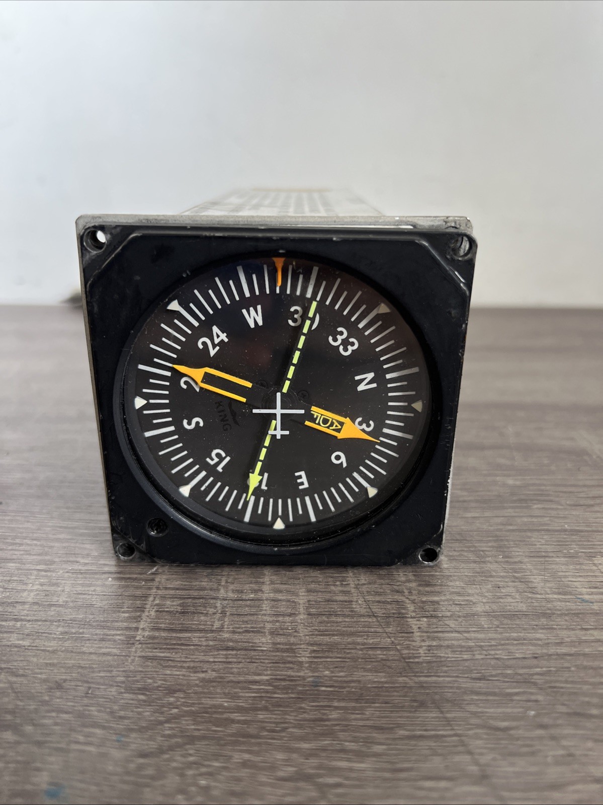 King Radio Corp. KI 226 Radio Magnetic Indicator P/N: 066-3021-00