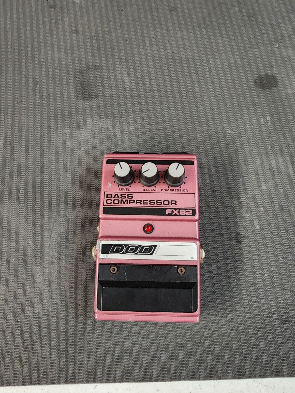 DOD FX82 Bass Compressor Guitar Effect Pedal  USA Made
