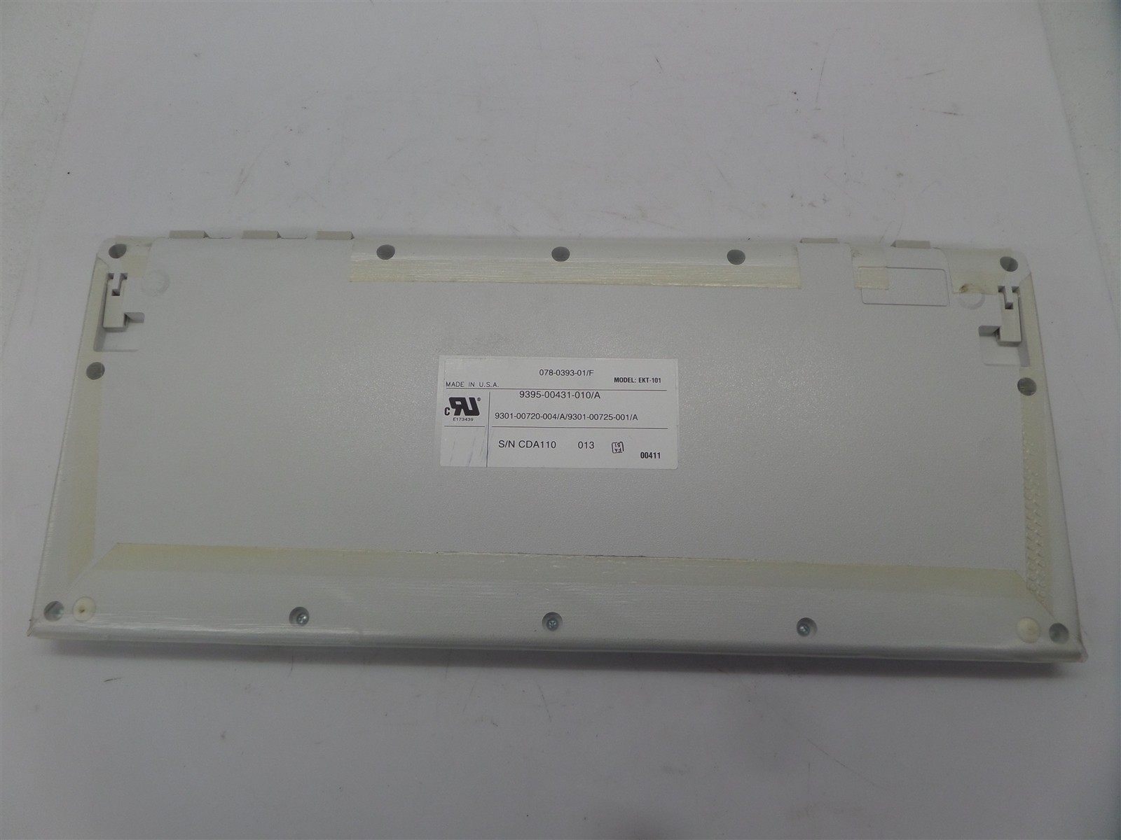 Siemens EKT-101 Clicky PS/2 Computer Keyboard w/ Protective Casing