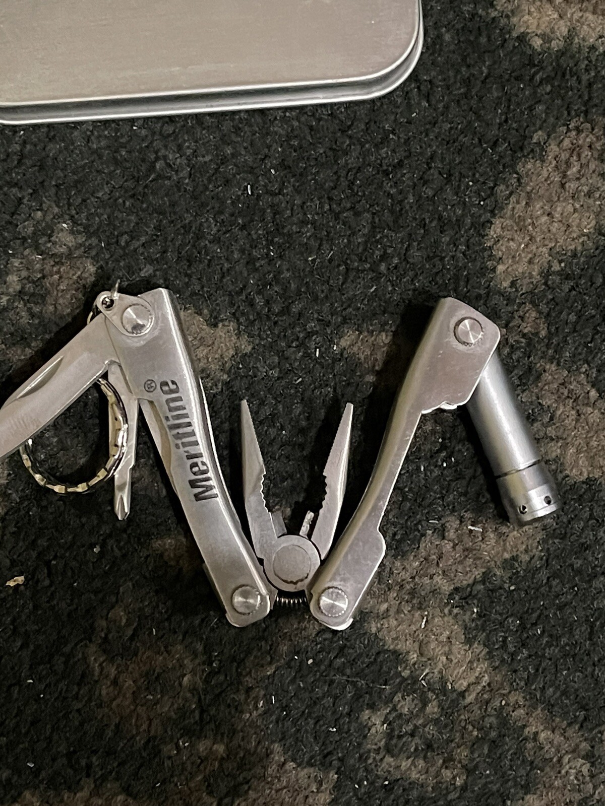Meritline tool set keychain Knife & Key Chain (Never Used)
