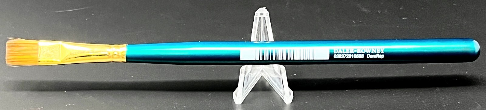 Robert Simmons Expression: Short Handle E60 FLAT SHADER Size 12