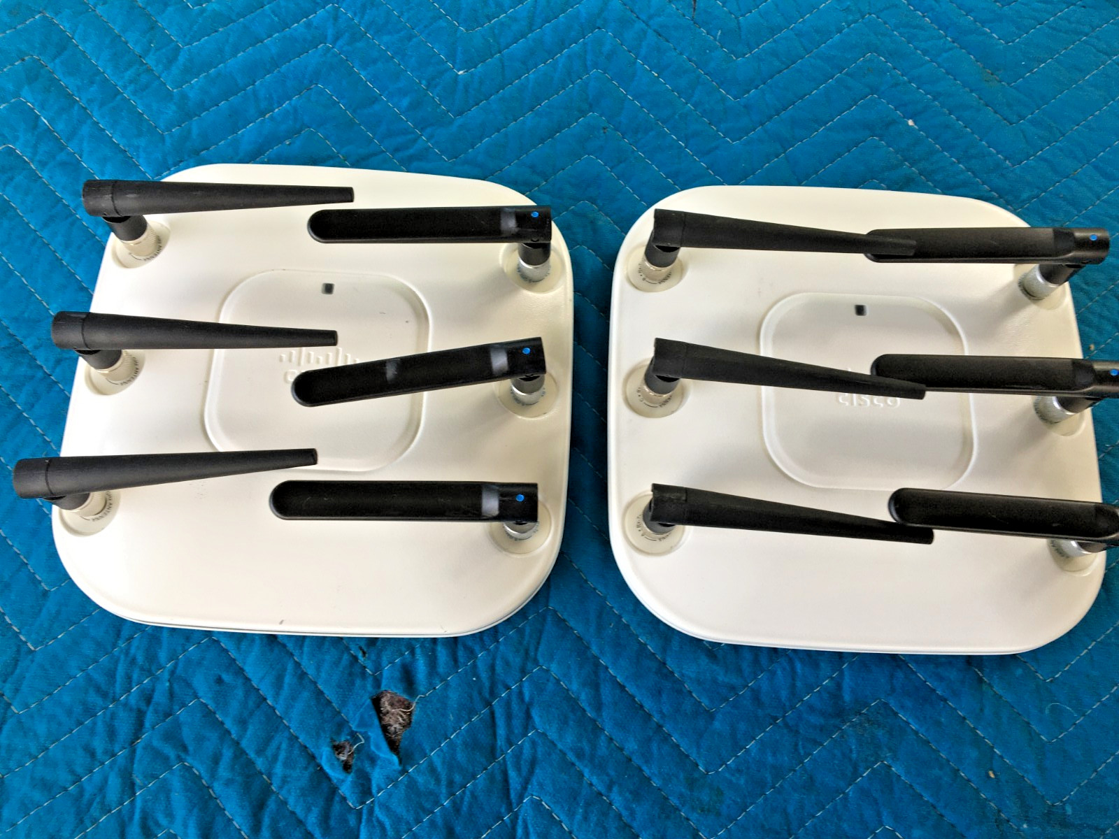 2x Cisco Aironet 3502E AIR-CAP3502E-A-K9 802.11n Dual Band Wireless Access Point