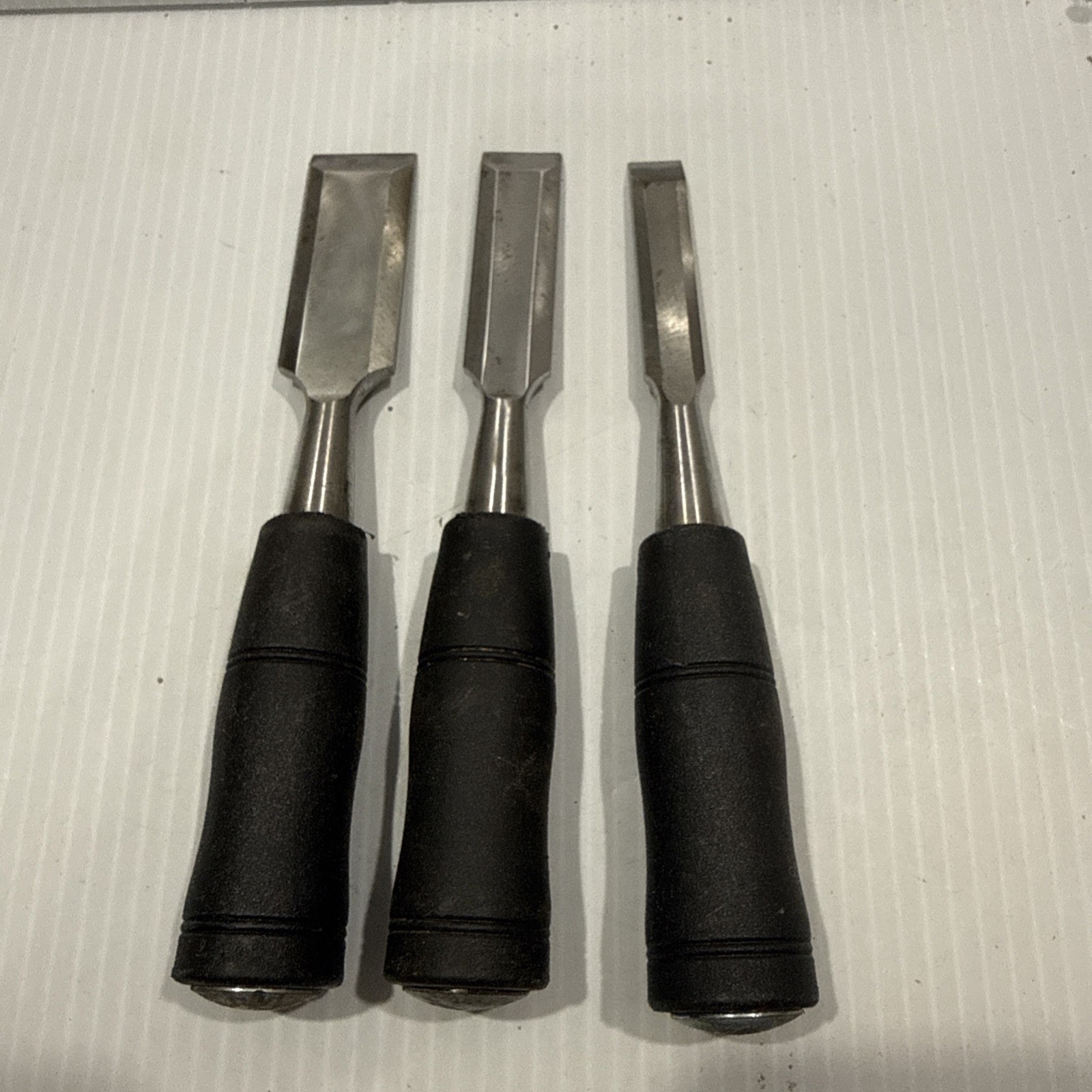 3 Piece Wood Chisel Set with Metal Striking Caps for Woodworking and Carving