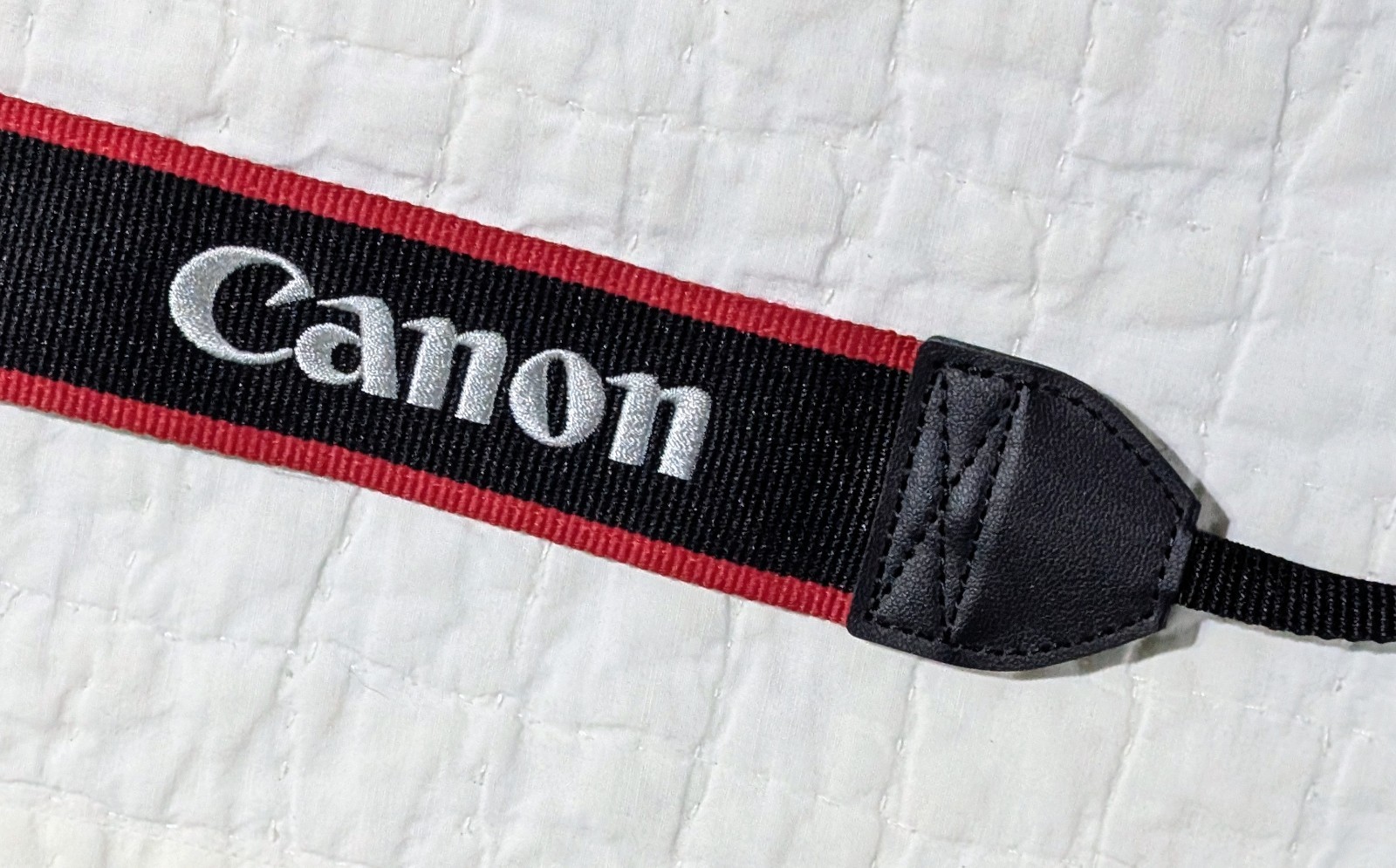 Canon Camera EOS 60D Shoulder Camera Strap OEM Excellent Condition