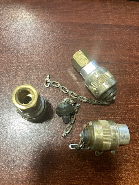 Foster SHD 1/4 Quick disconnect 3005 with chain stopper