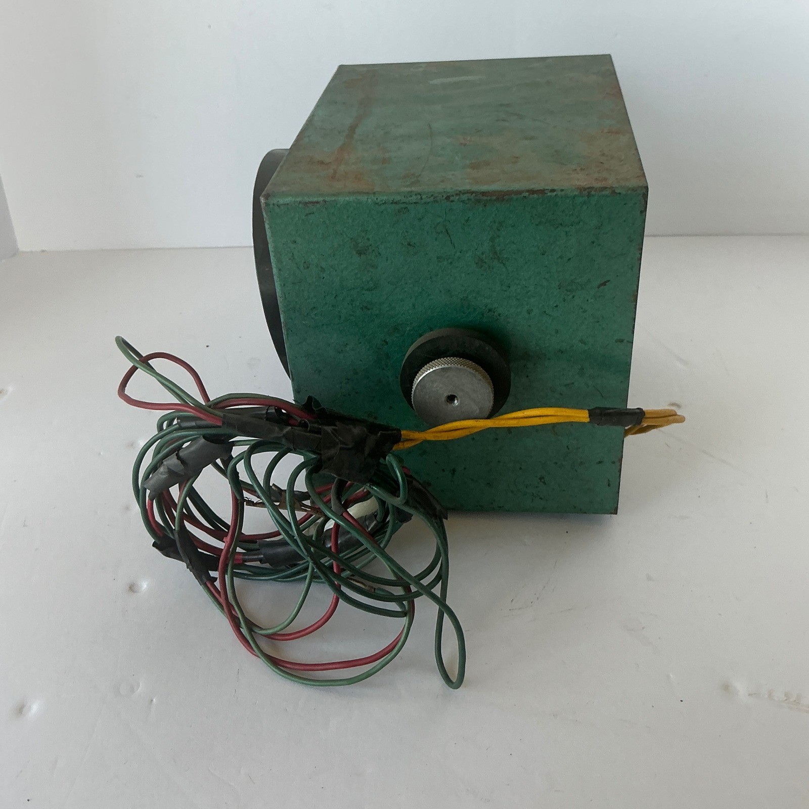 Herter's Fish and Bottom Indicator Model 130 Vintage Transistorized Depth Finder