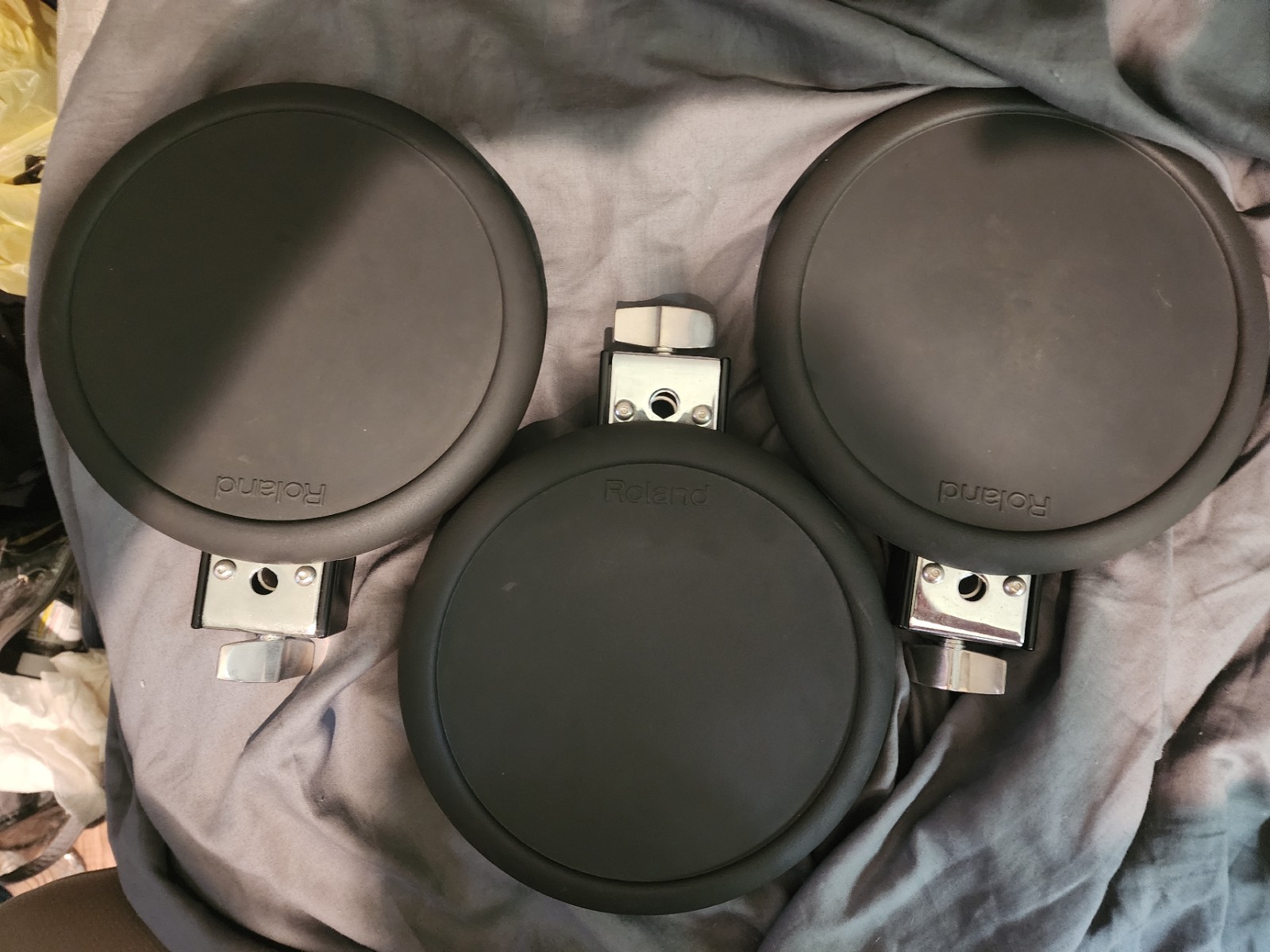 One Roland PD-8 V-Drums 8.5" Dual Trigger Electronic Drum Pad for TD-6V