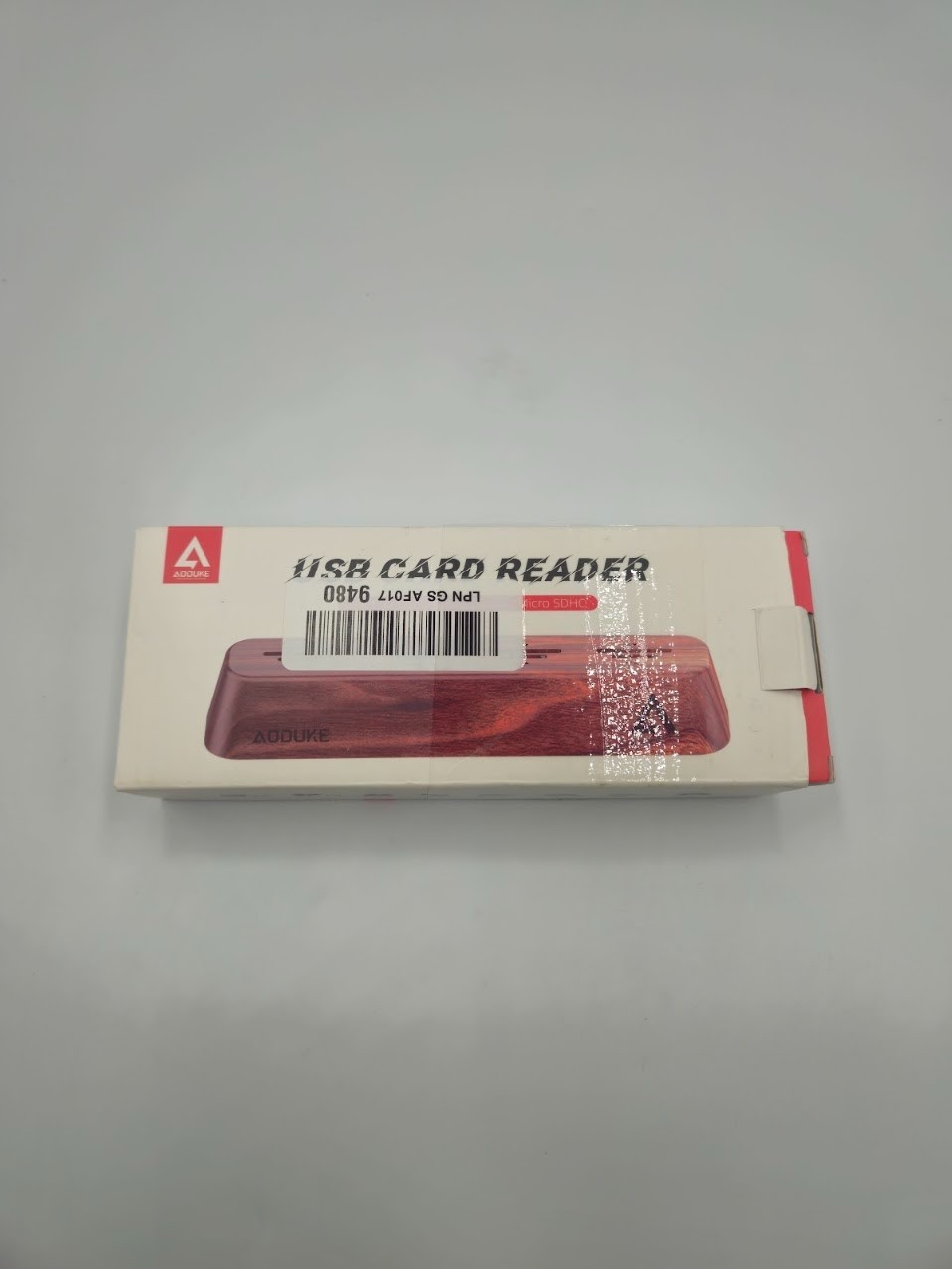 8-Port USB 3.0 SD Card Reader Walnut 5Gbps UHS-I II AST43M