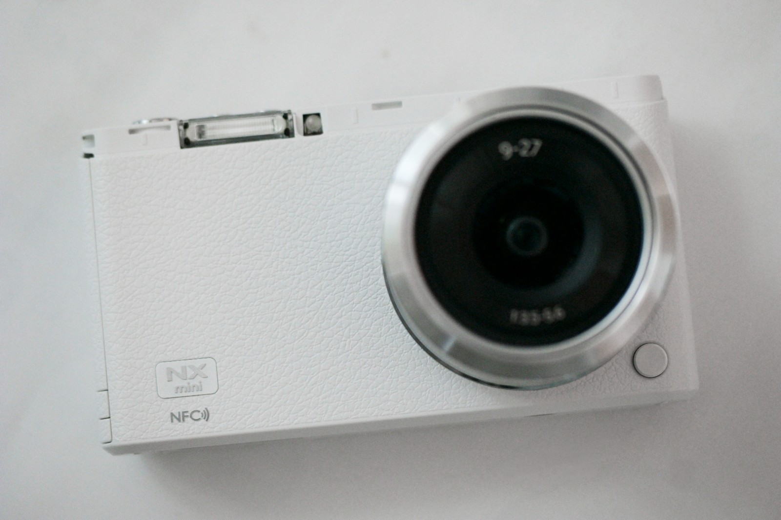 Samsung NX mini Camera [Read "Description"]
