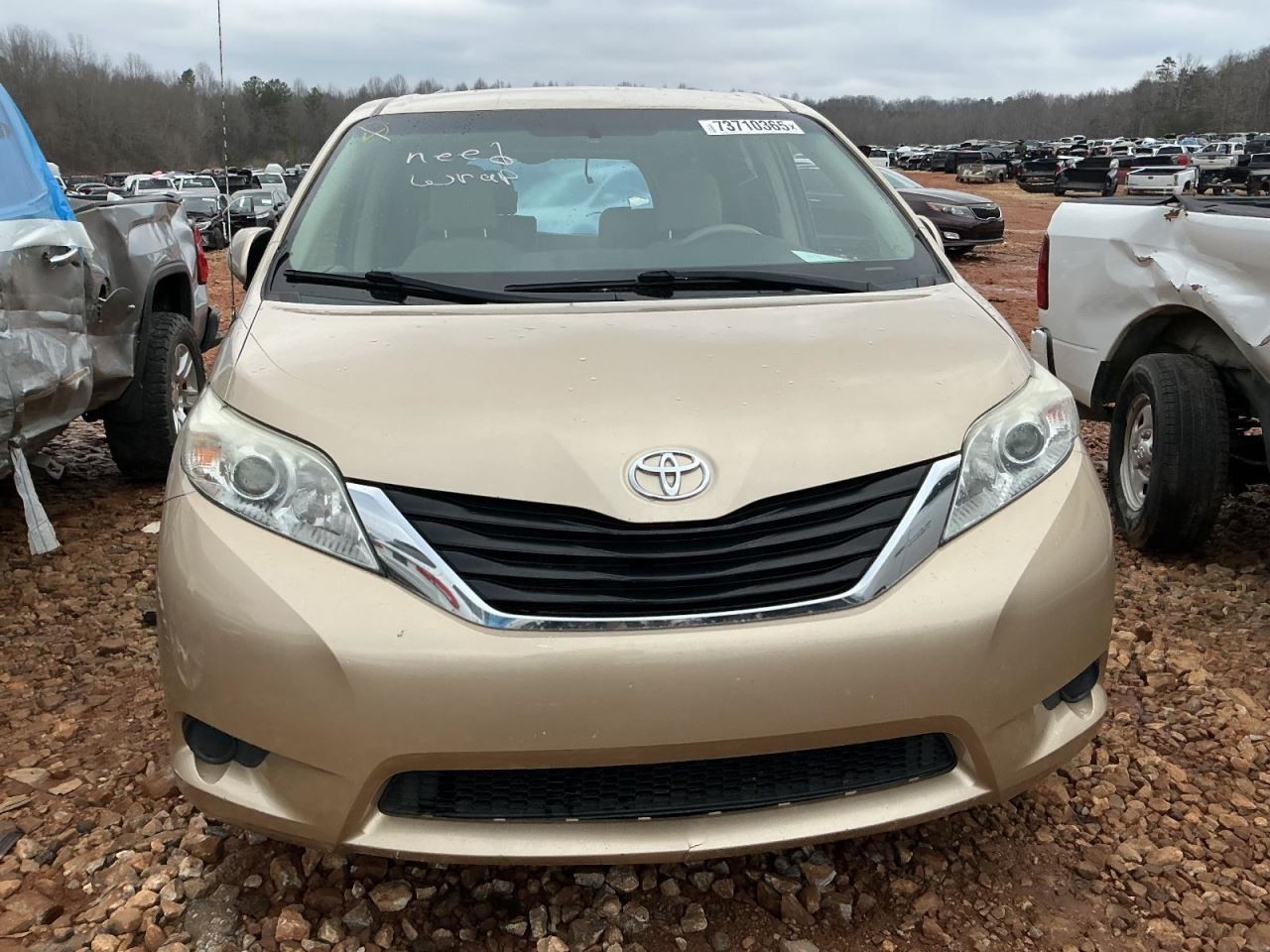 SIENNA 2013 Glove Box 4951419