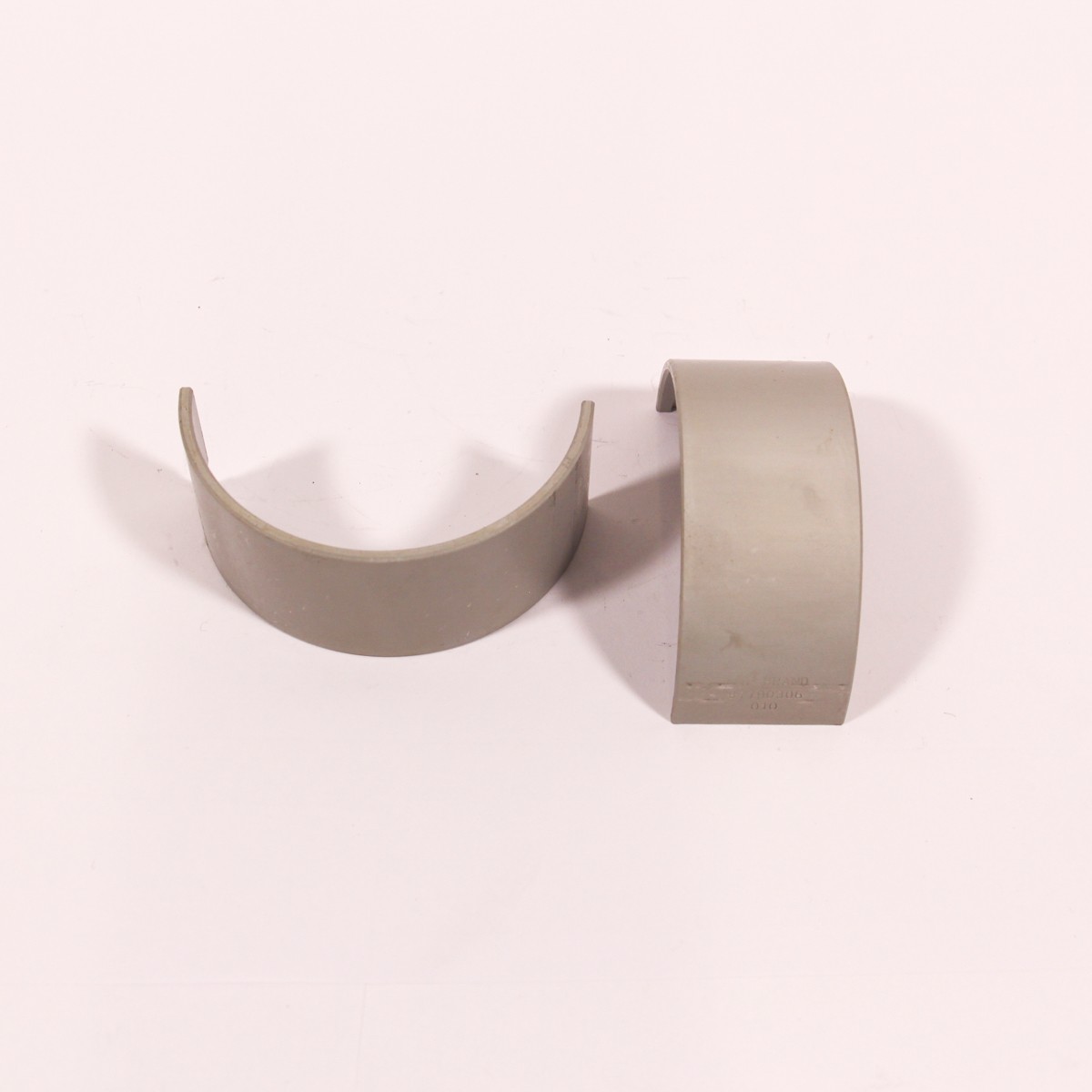 87790306 BEARING CONROD (PAIR) O/S .010In Suitable For FORD NEW HOLLAND Shipping