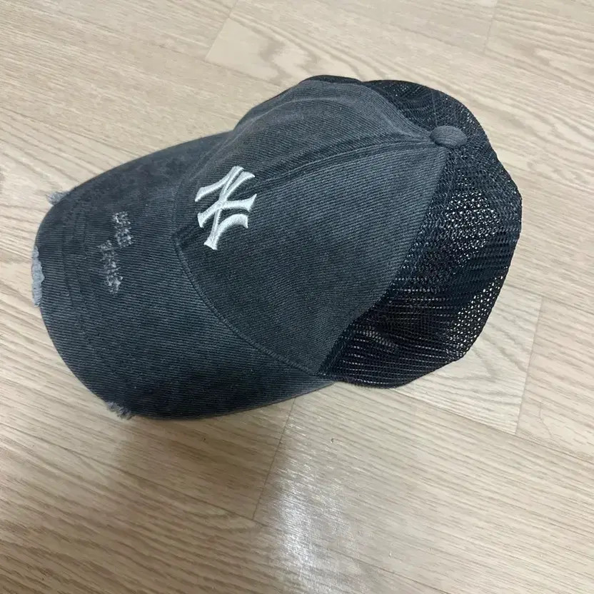 MLB Vintage Wash Cap New Condition Official