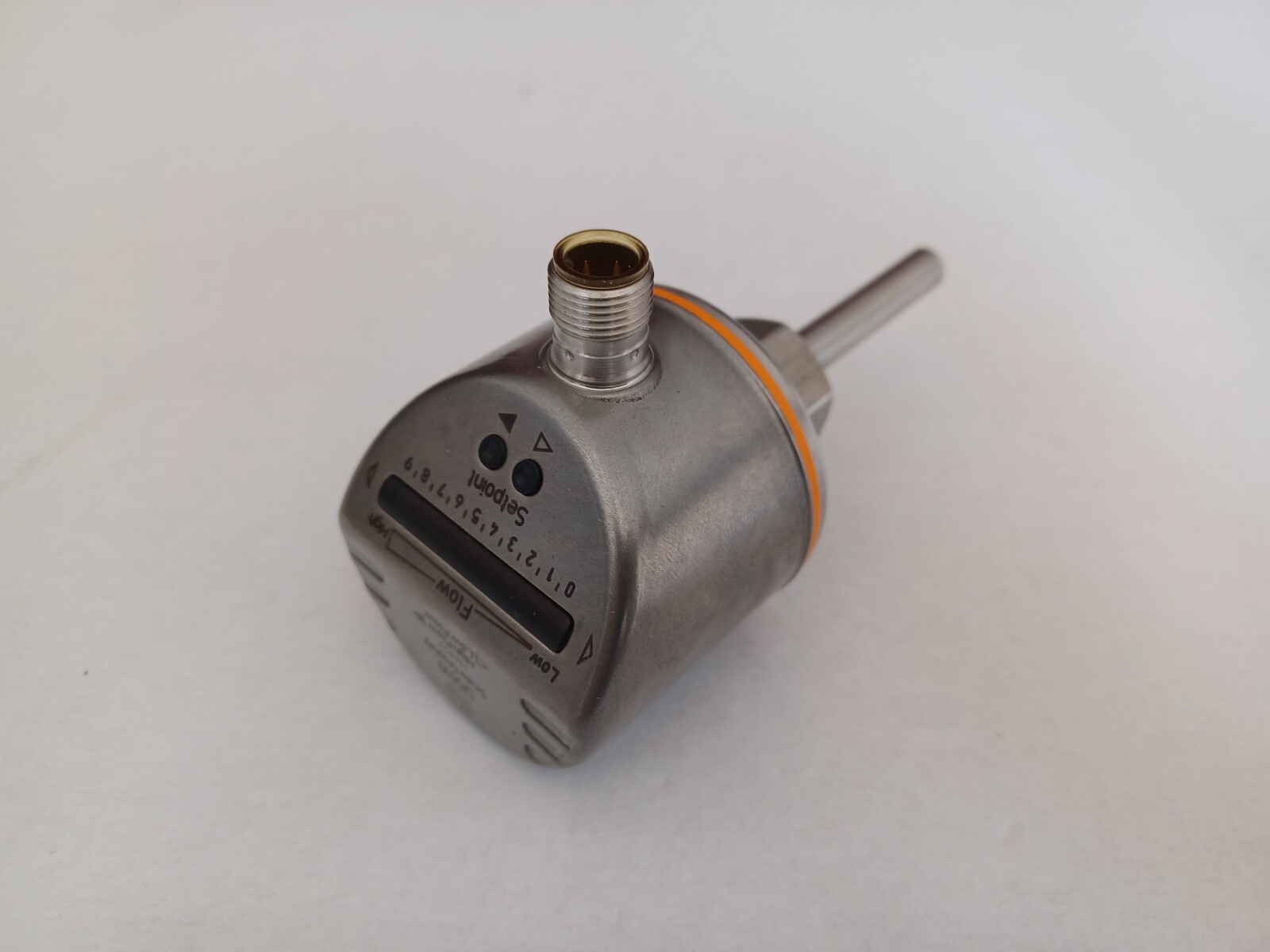 IFM electronic flow sensor SI5010 / SID10ADBFPKG/US new without original packaging