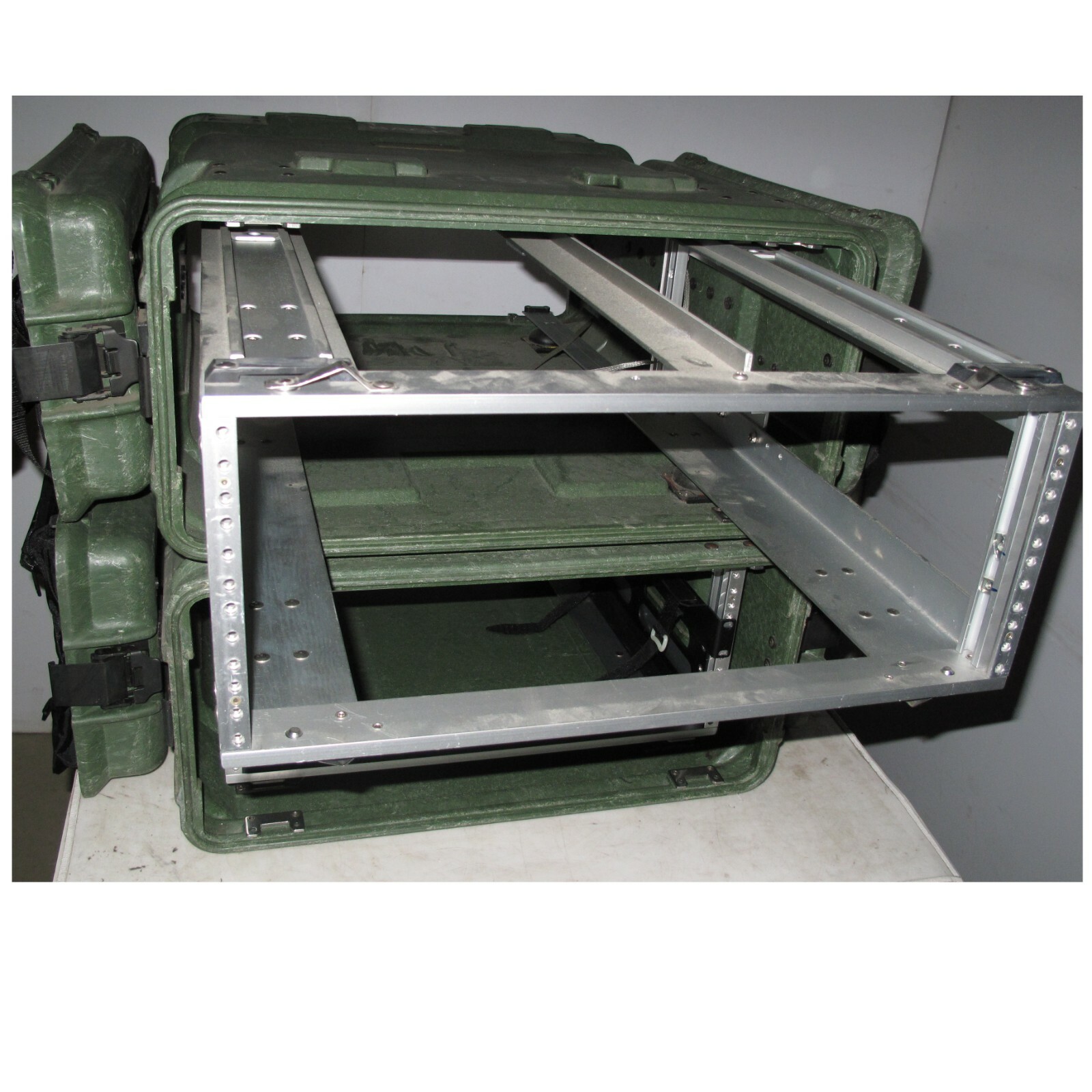 Rackmount 04U x24 ECS Legacy Composite Shock Mount Shockmount Case Green G/F