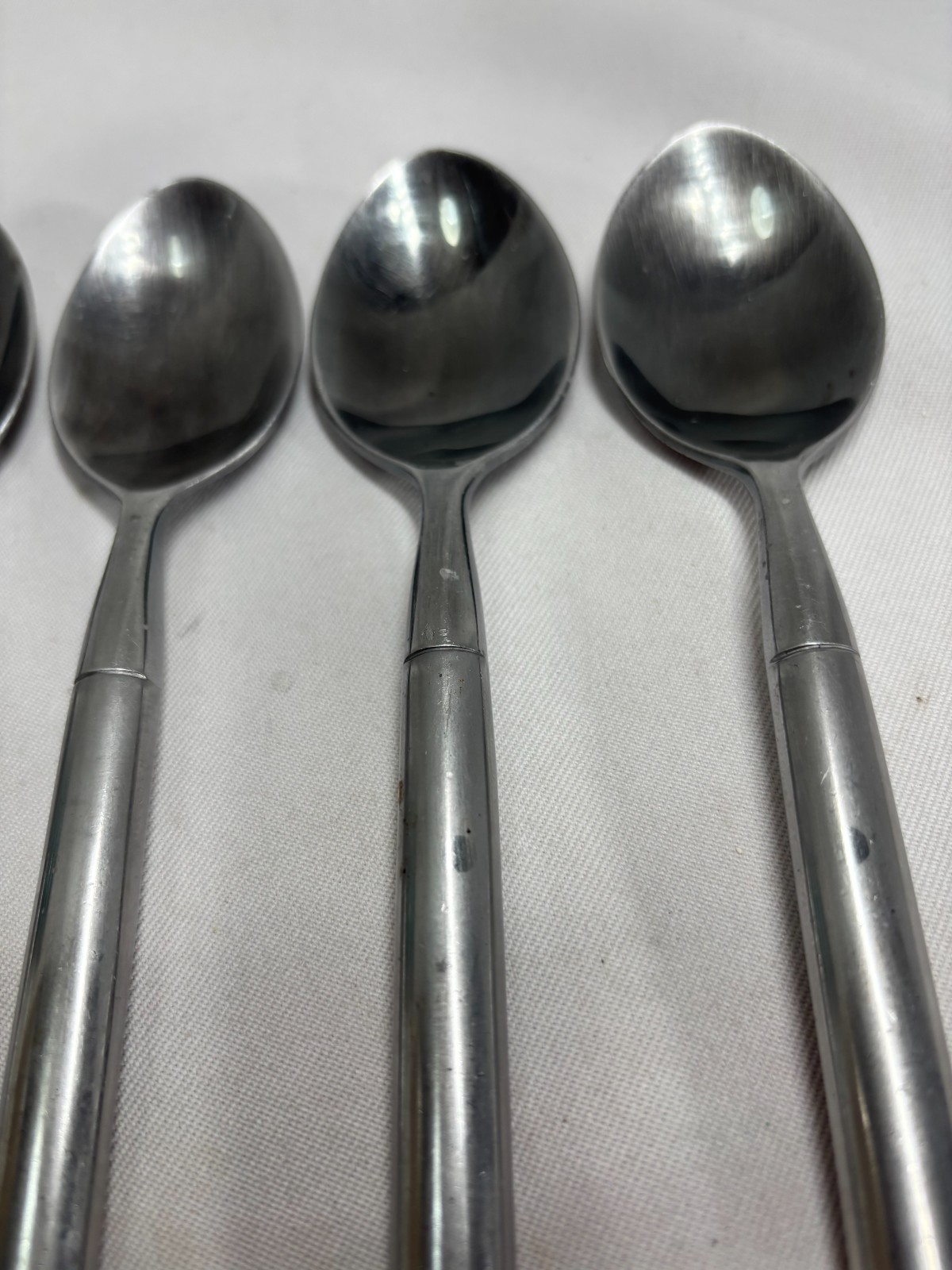 4 SOUP or TABLESPOONS Cambridge Tripoli II Sand 2-Dot Stainless Flatware