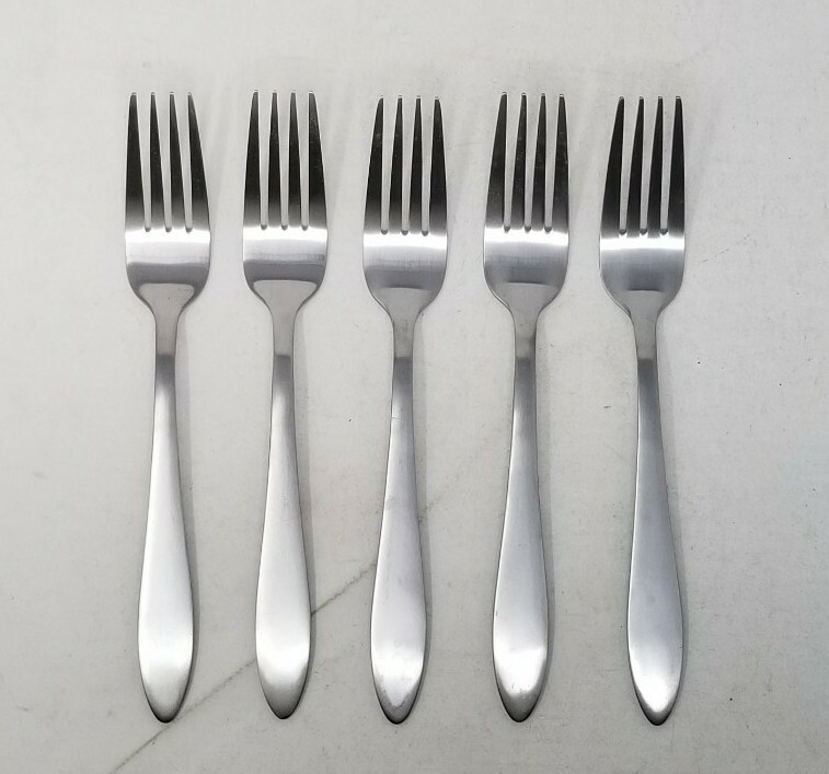 ONEIDA Taylor Satin Flatware- Set of 5 Dinner Forks
