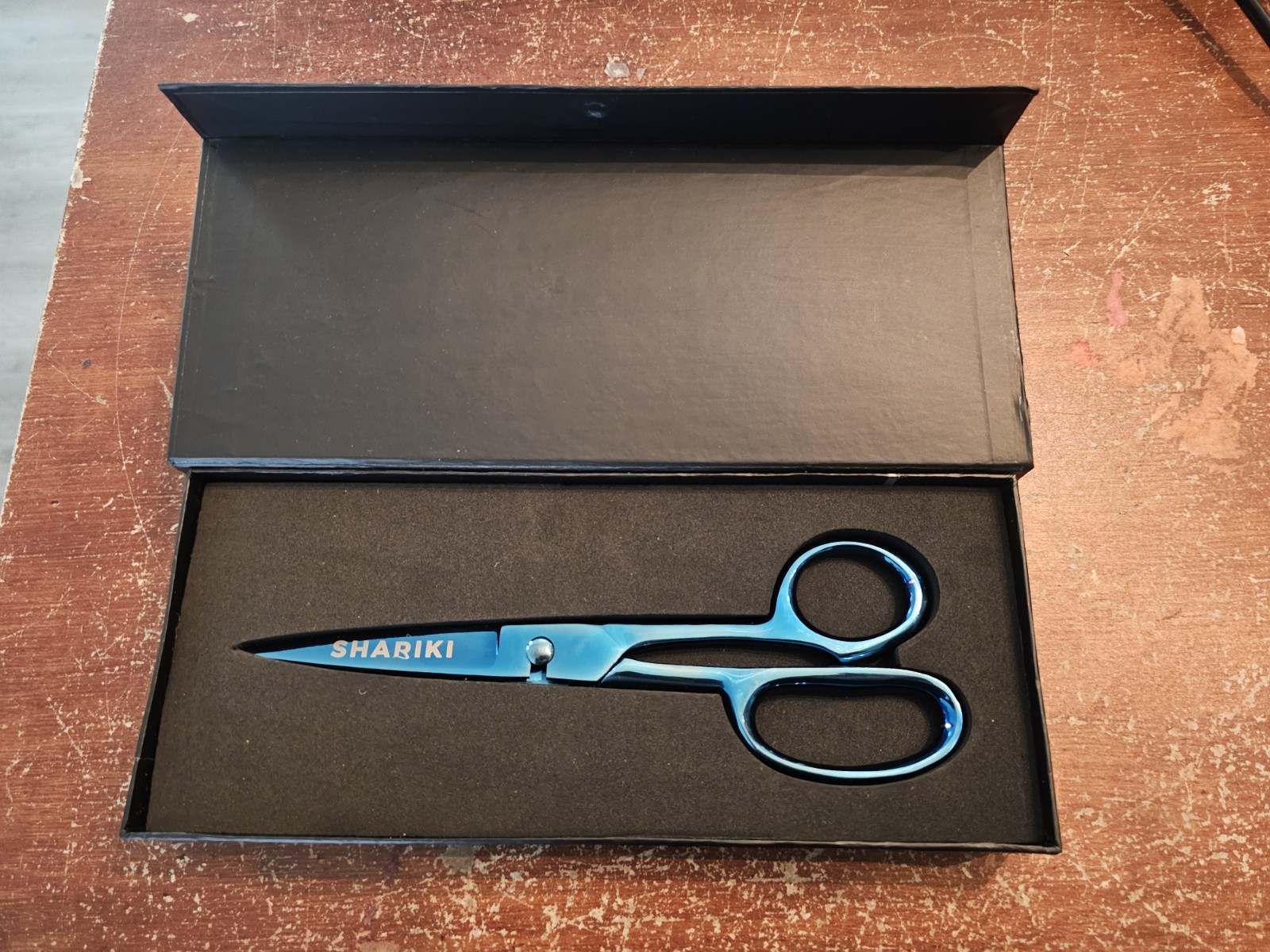Famore Shariki Kitchen Shears Blue Anadized New In Original Box