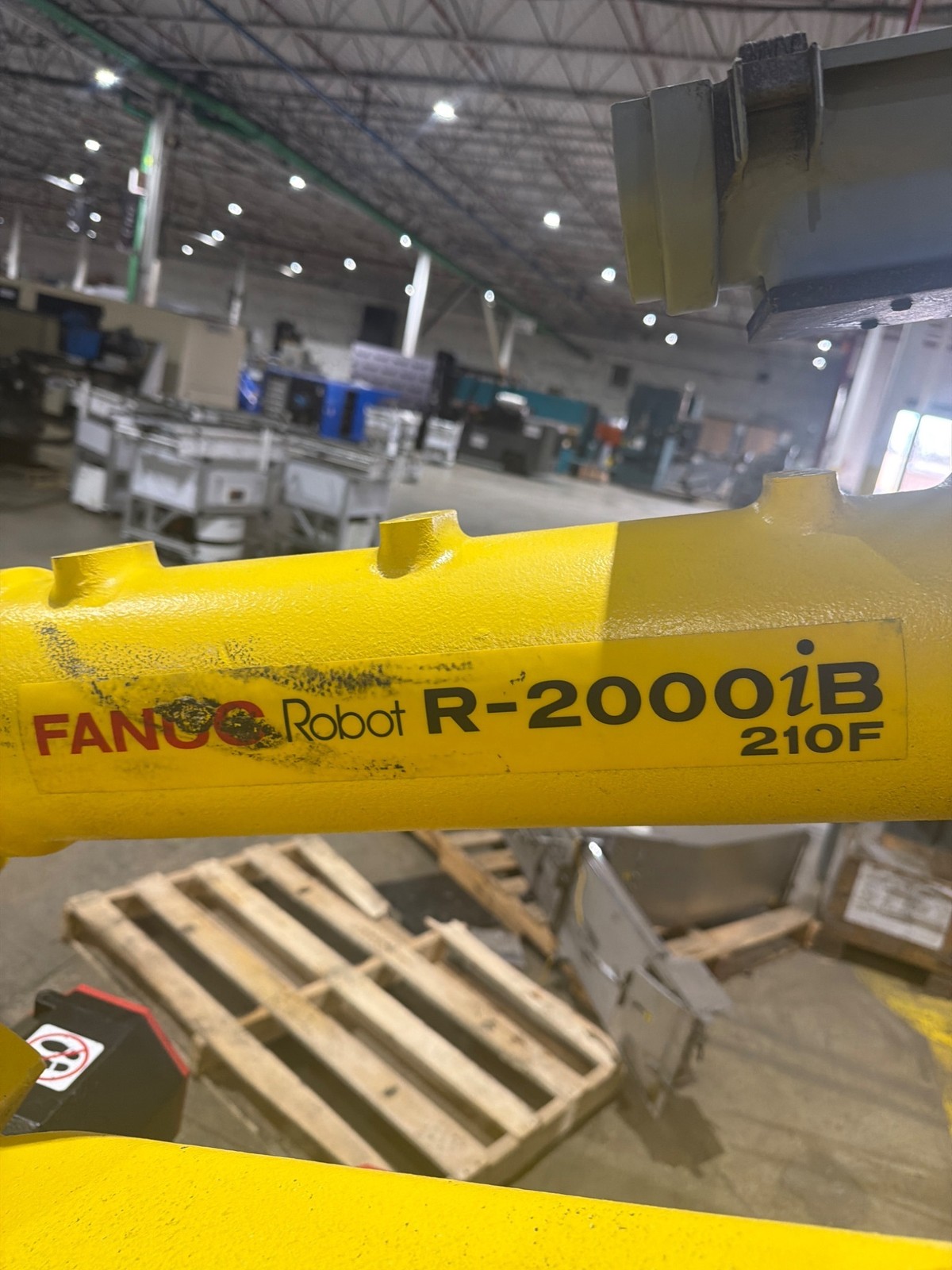 FANUC R-2000iB/210F Complete w/ R-30iB Controls USED