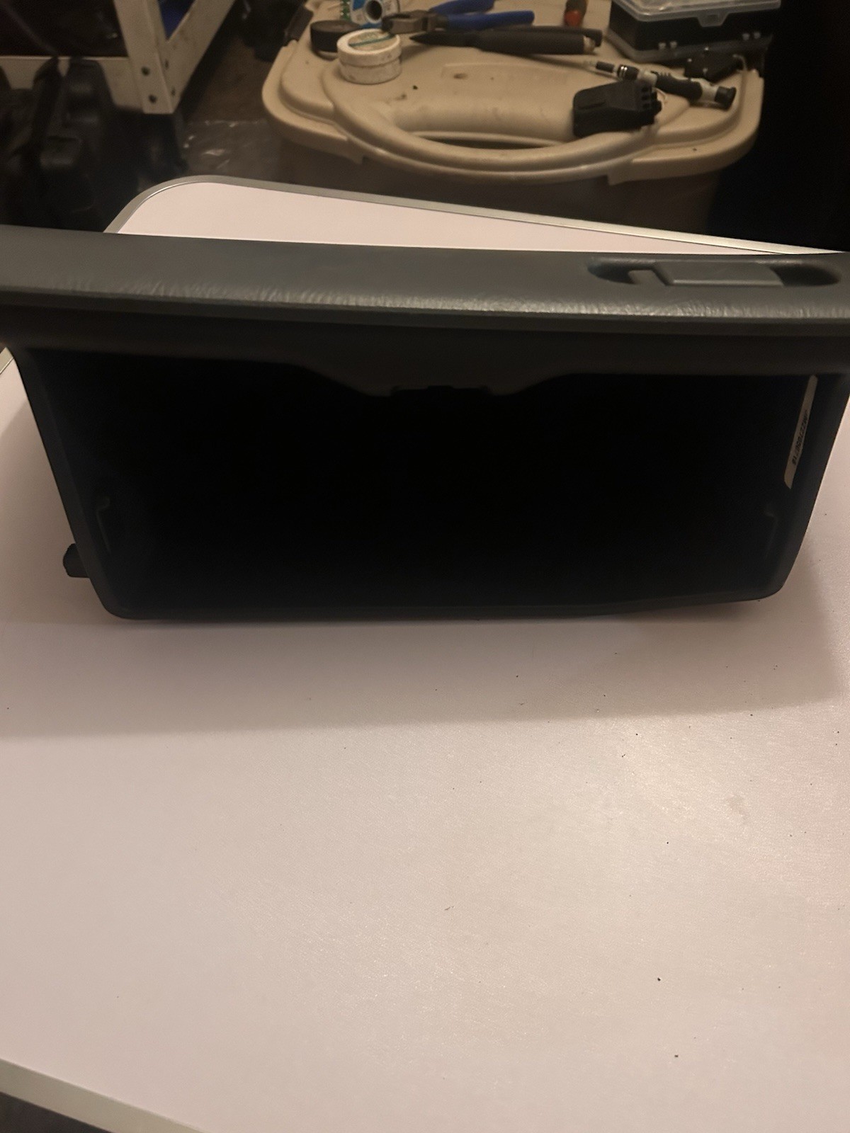 2002-2005 HONDA CIVIC GLOVE BOX STORAGE COMPARTMENT