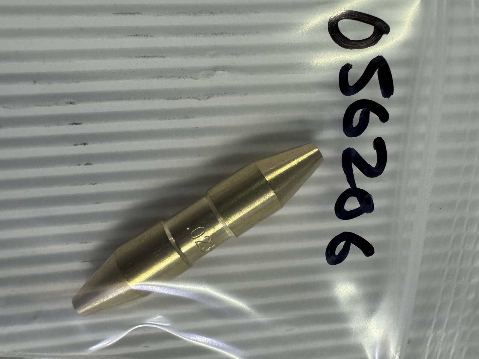 056206 Center Wire Guide .035 NEW | Miller Replacement Wire Guide