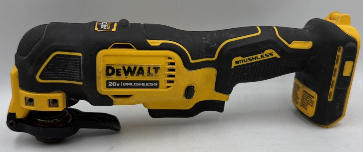 DEWALT ATOMIC 20V MAX* BRUSHLESS CORDLESS OSCILLATING MULTI-TOOL (CP2022384)
