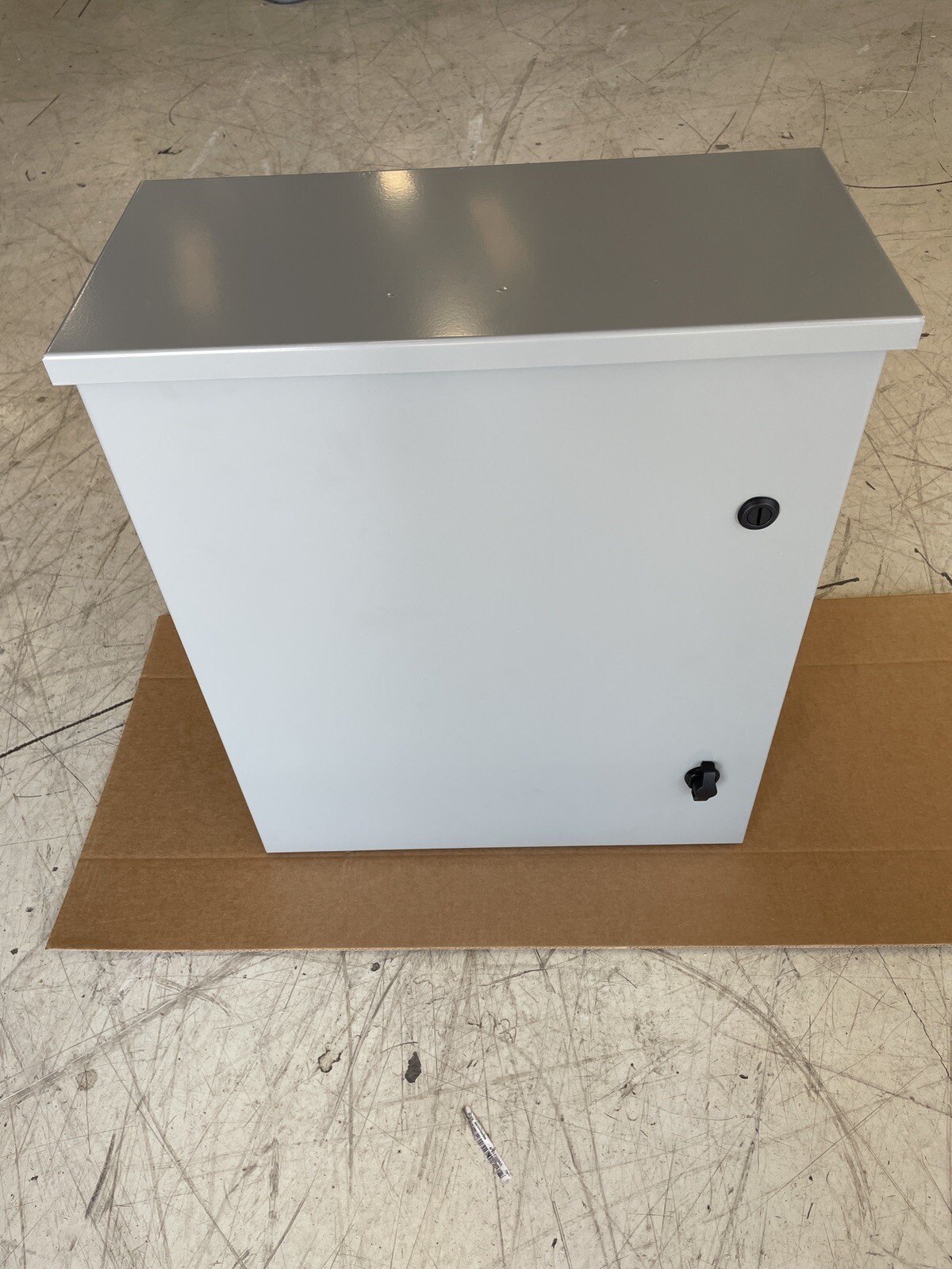 New in Box Saginaw SCE-24R2008LP nema 3R enclosure