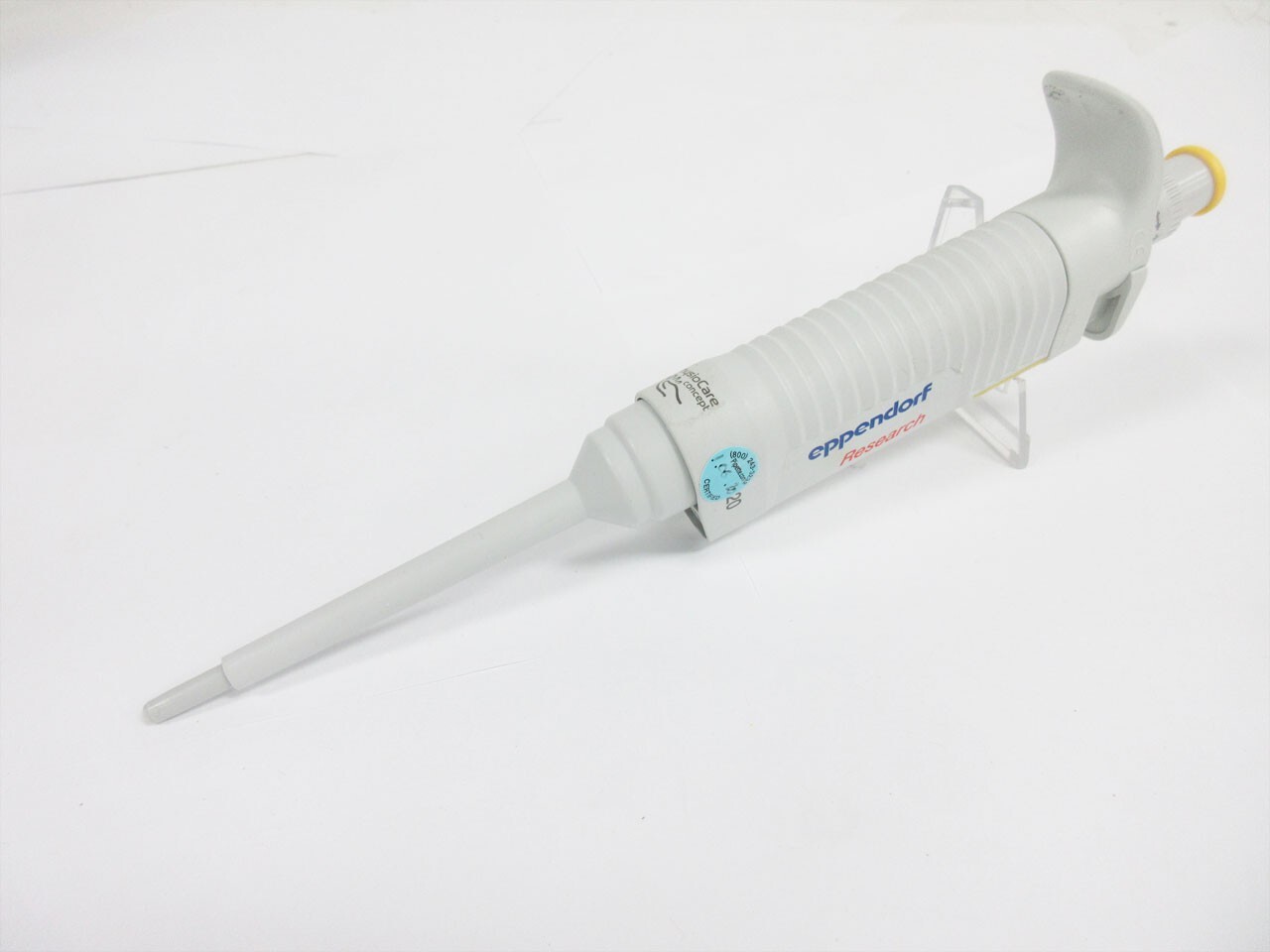 EPPENDORF RESEARCH 2 - 20 uL SINGLE CHANNEL PIPETTE E2100-20