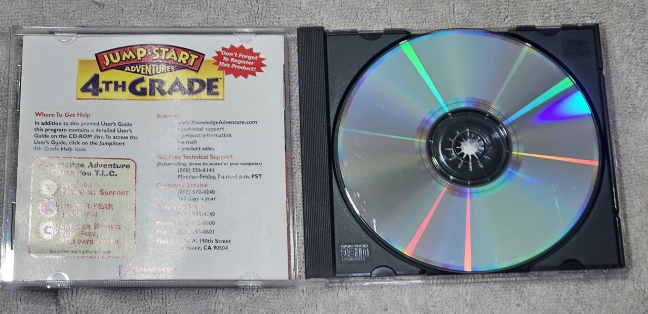 JumpStart 4th Grade (8-10yrs) - Educational Game, Learning System PC MAC CD-ROM