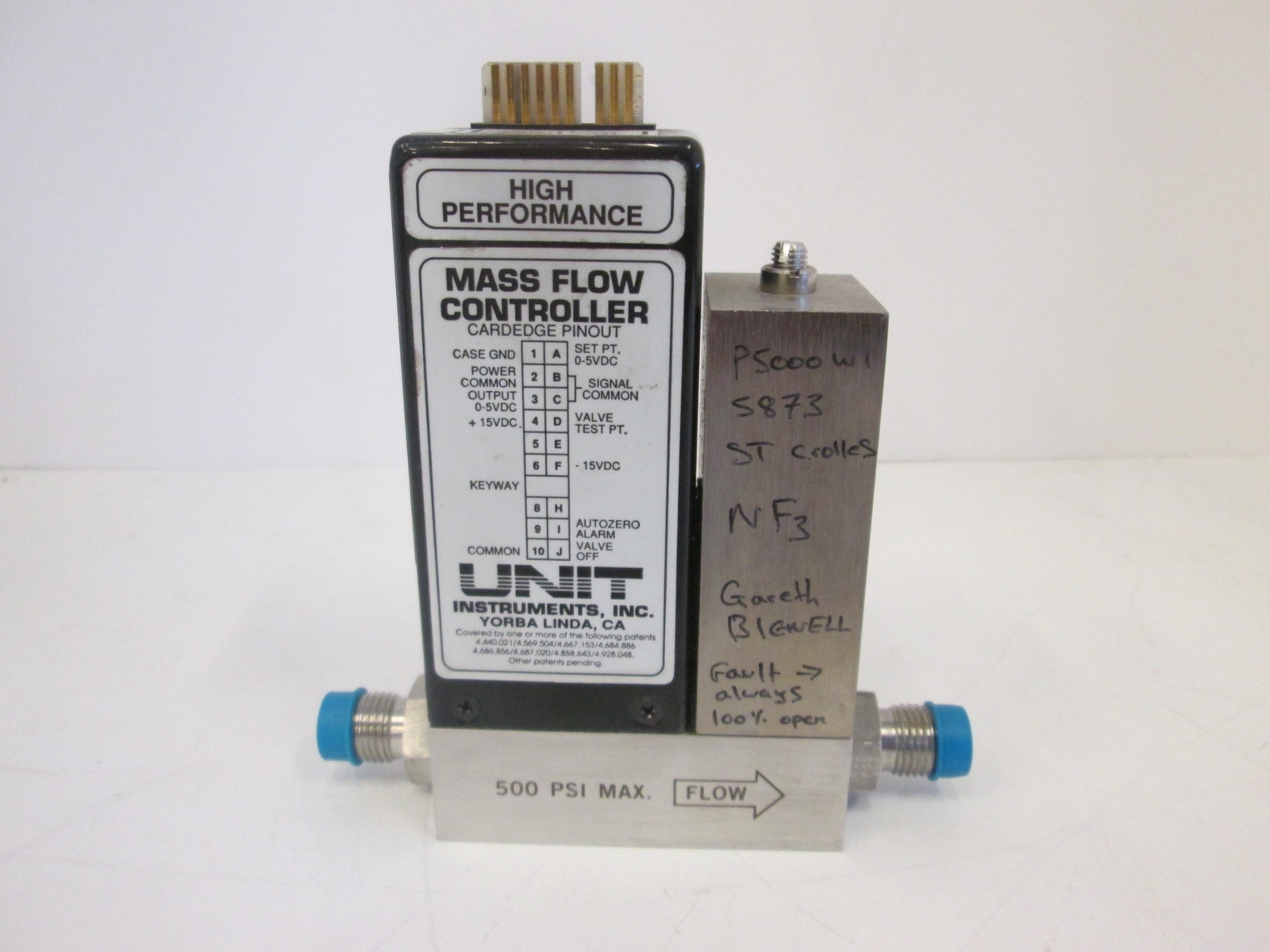 Unit Instruments, UFC-1100A, Mass Flow Controller, 300 SCCM, N2, Used